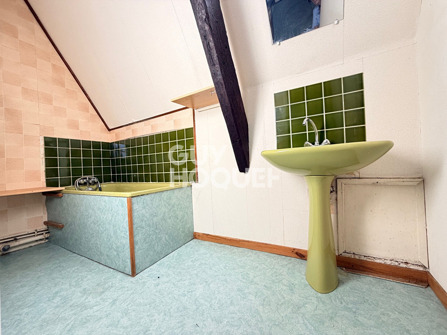 A Vendre, Studio au coeur du centre ville de BAYEUX.