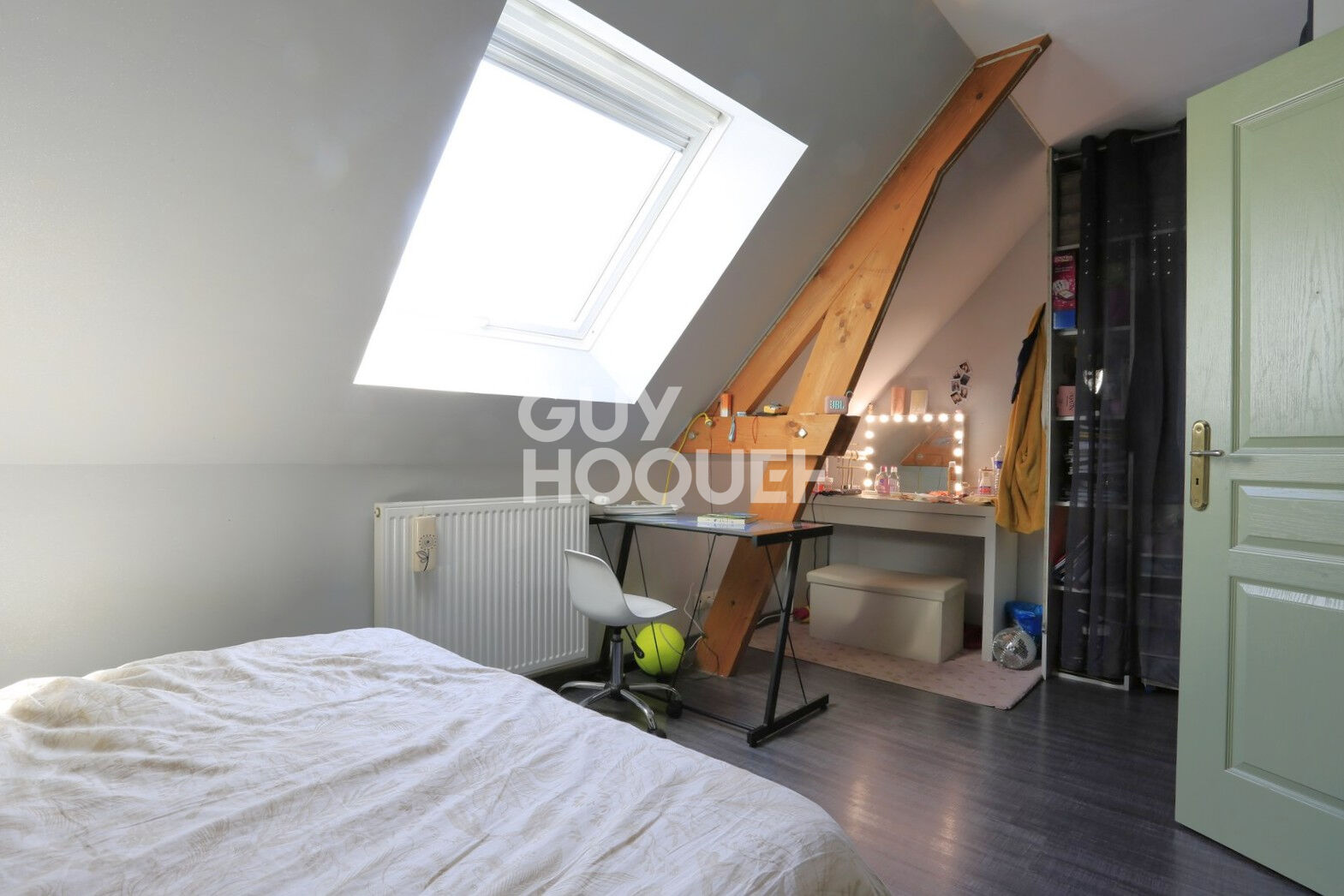 A Vendre, à l'Ouest de BAYEUX, maison familiale de 144 m² habitables.
