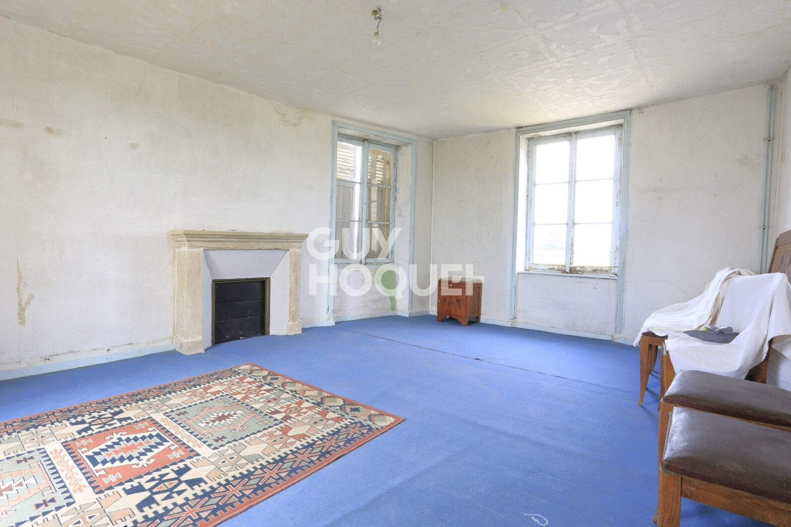 A Vendre, au Sud de BAYEUX, sur la commune de TRUNGY (14490), maison ancienne de 7 pièces principales.