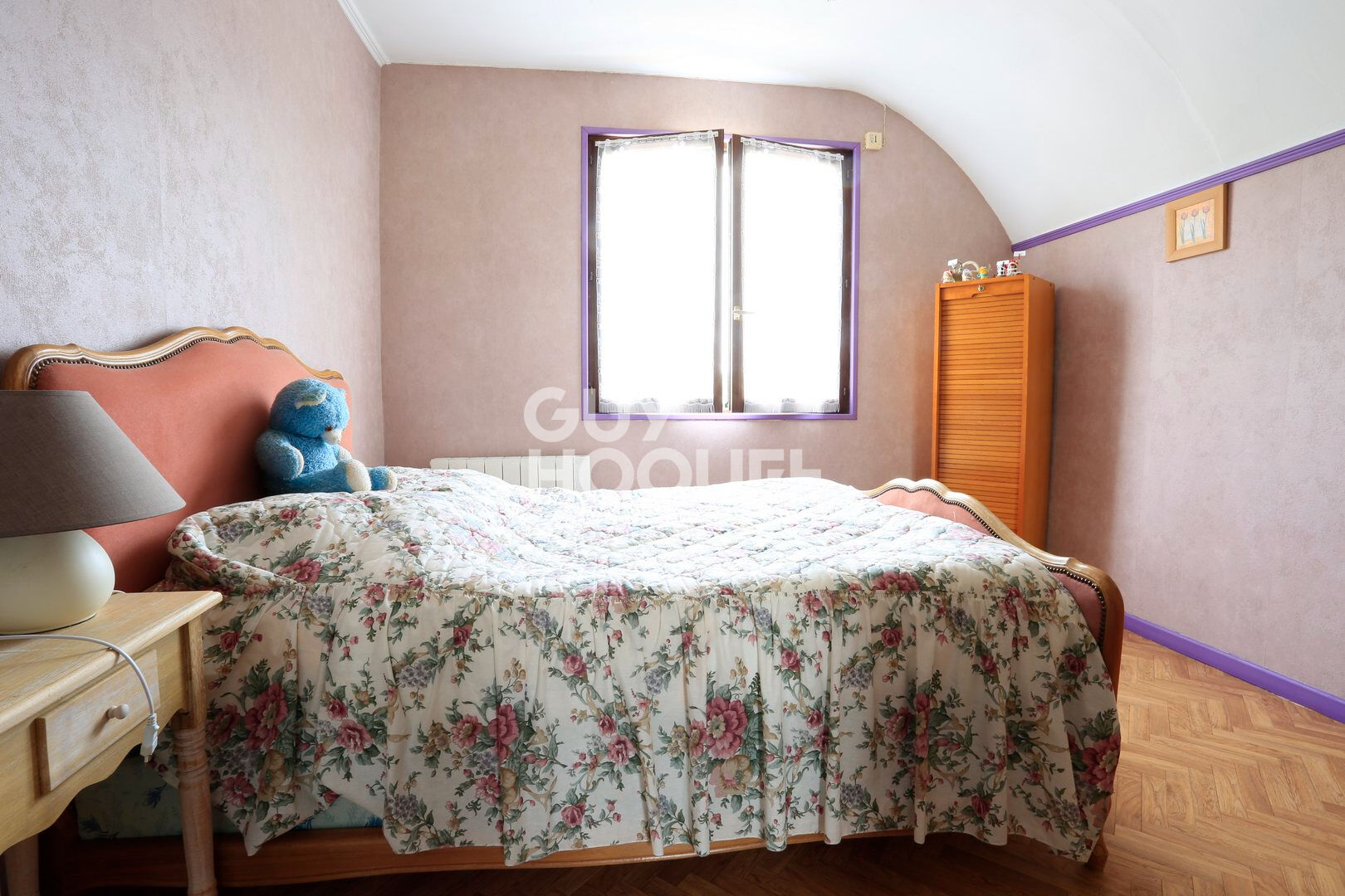 A VENDRE, maison entre BAYEUX et CAEN, 4 pièces principales avec jardin.