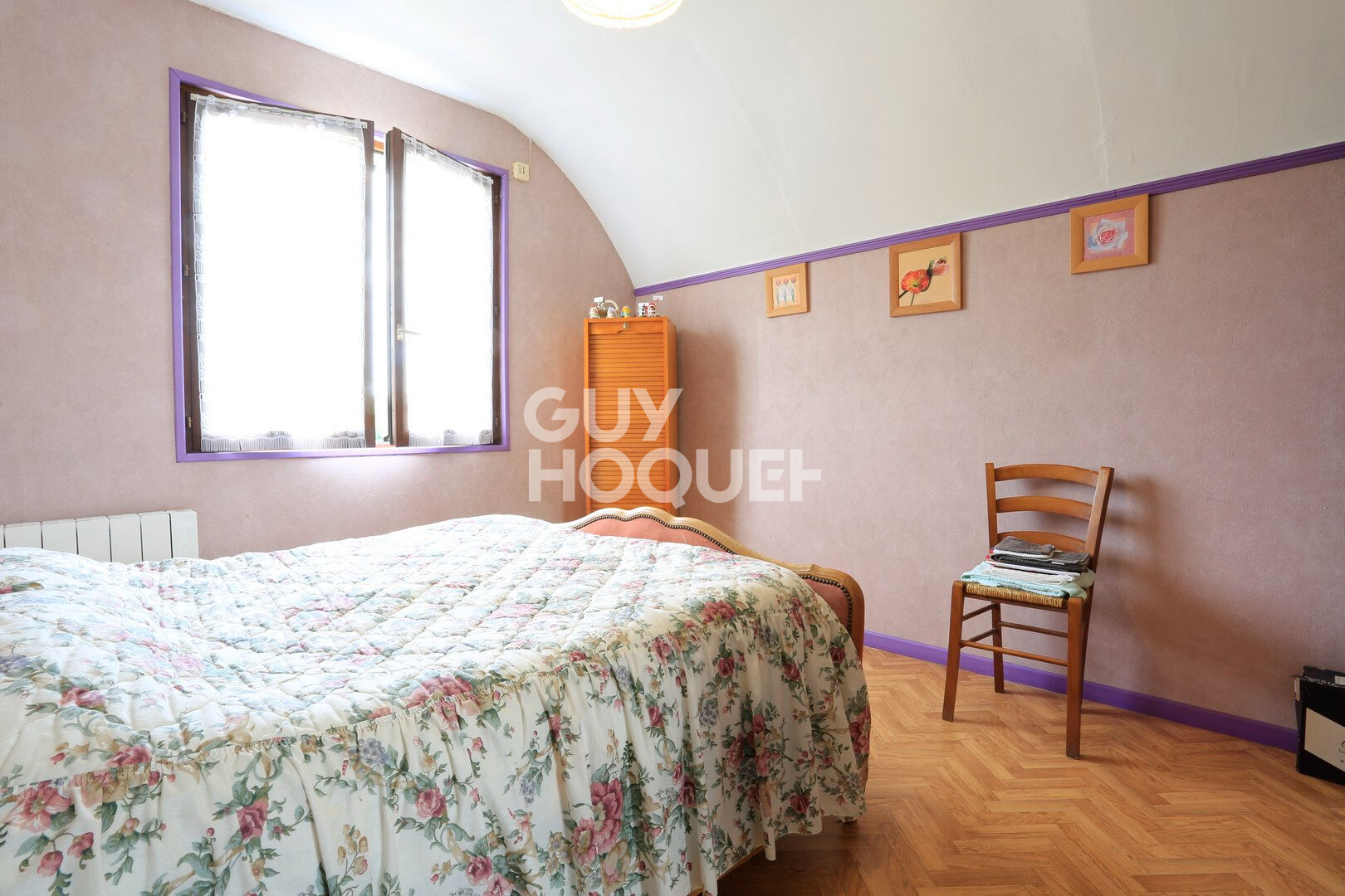A VENDRE, maison entre BAYEUX et CAEN, 4 pièces principales avec jardin.