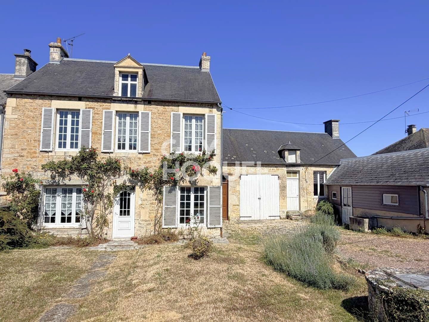 A vendre, Maison ancienne en pierre de 96 m² habitables, à TILLY-SUR-SEULLES (14250).