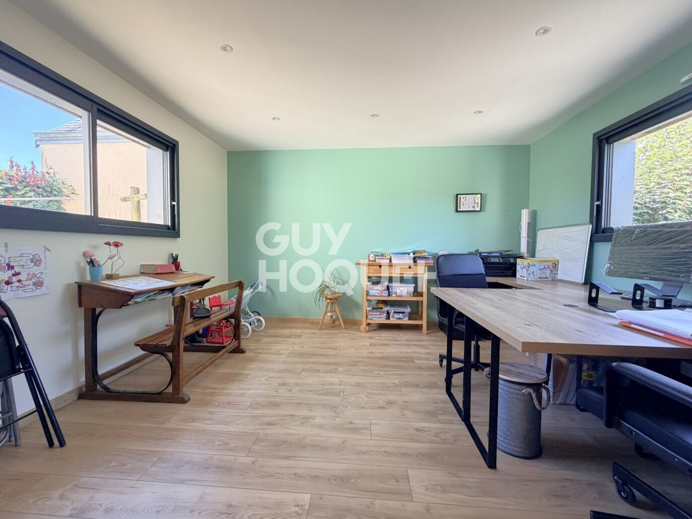 A Vendre, proche BAYEUX (14400), à Monceaux-en-Bessin, maison familiale de 148 m² habitables.