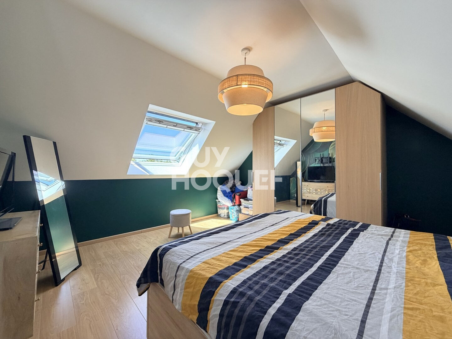 A Vendre, proche BAYEUX (14400), à Monceaux-en-Bessin, maison familiale de 148 m² habitables.