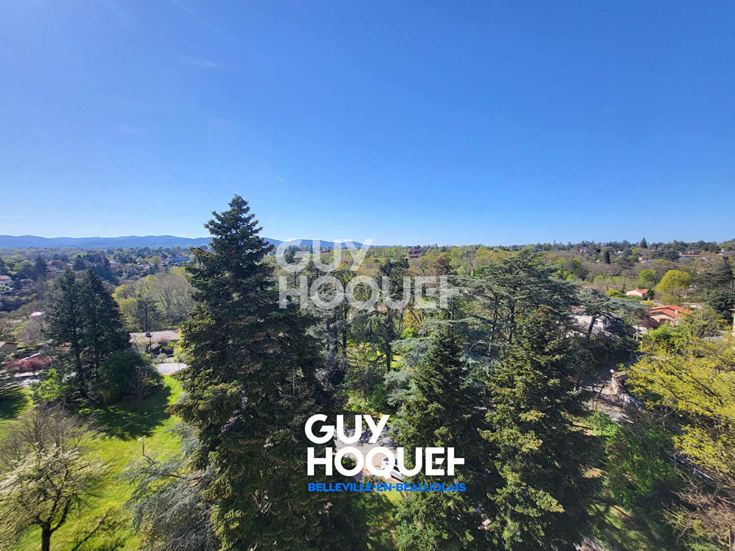 À vendre : Appartement lumineux 4 pièces avec vue dégagée à Écully