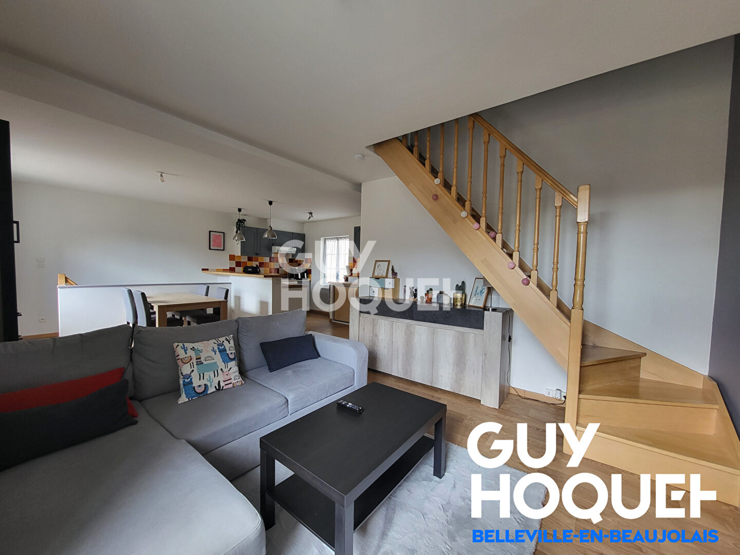 Maison de ville en triplex 93,94 m² à Beaujeu centre