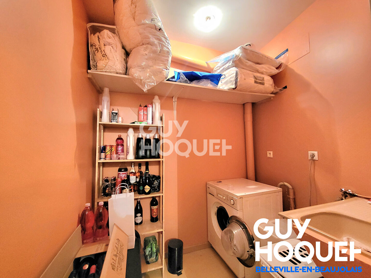 Maison de ville en triplex 93,94 m² à Beaujeu centre