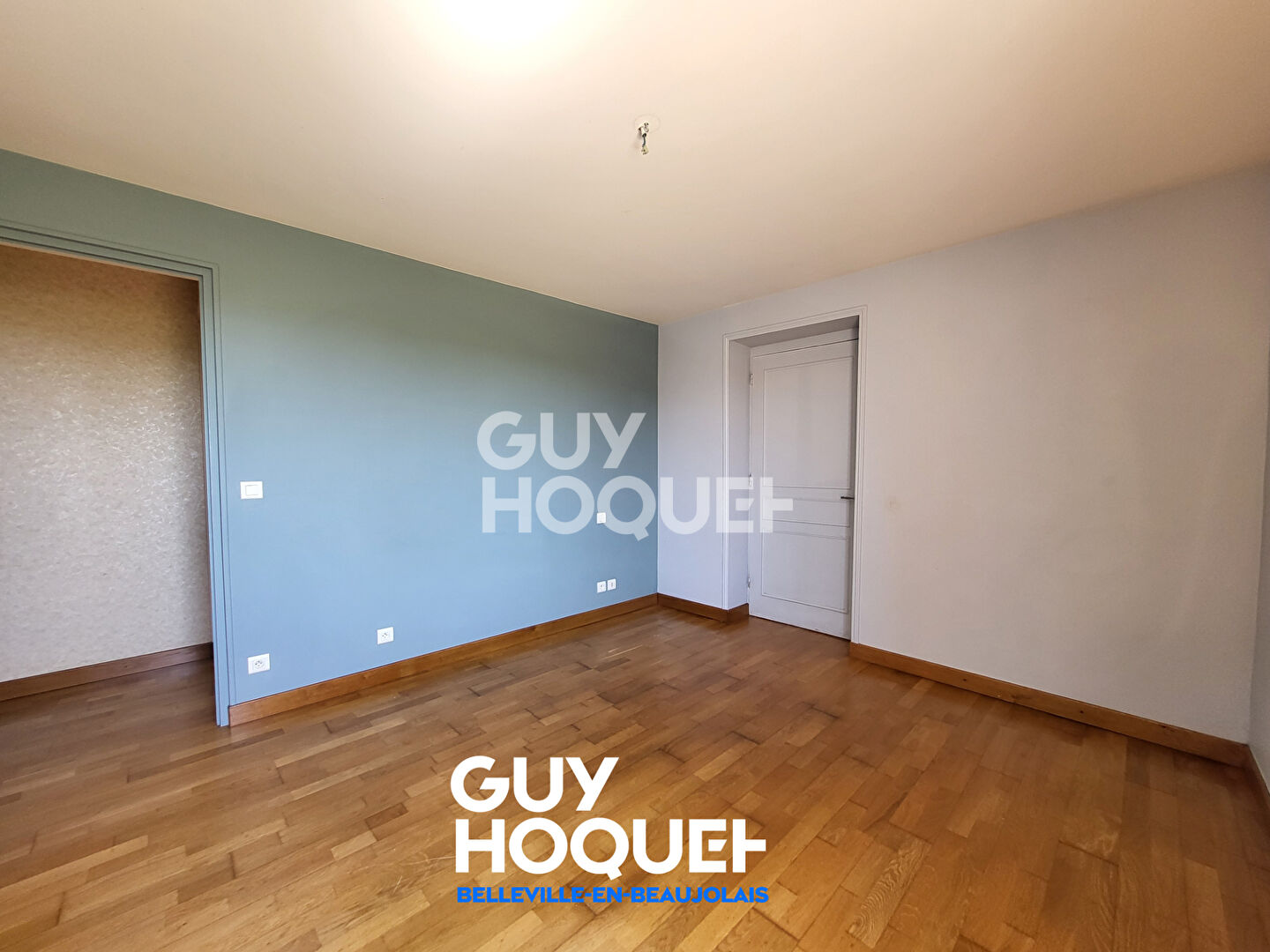 Maison en pierre et pisé -126 m² habitables- 4 chambres Terrain 760 m² à Régnié Durette - Référence 554