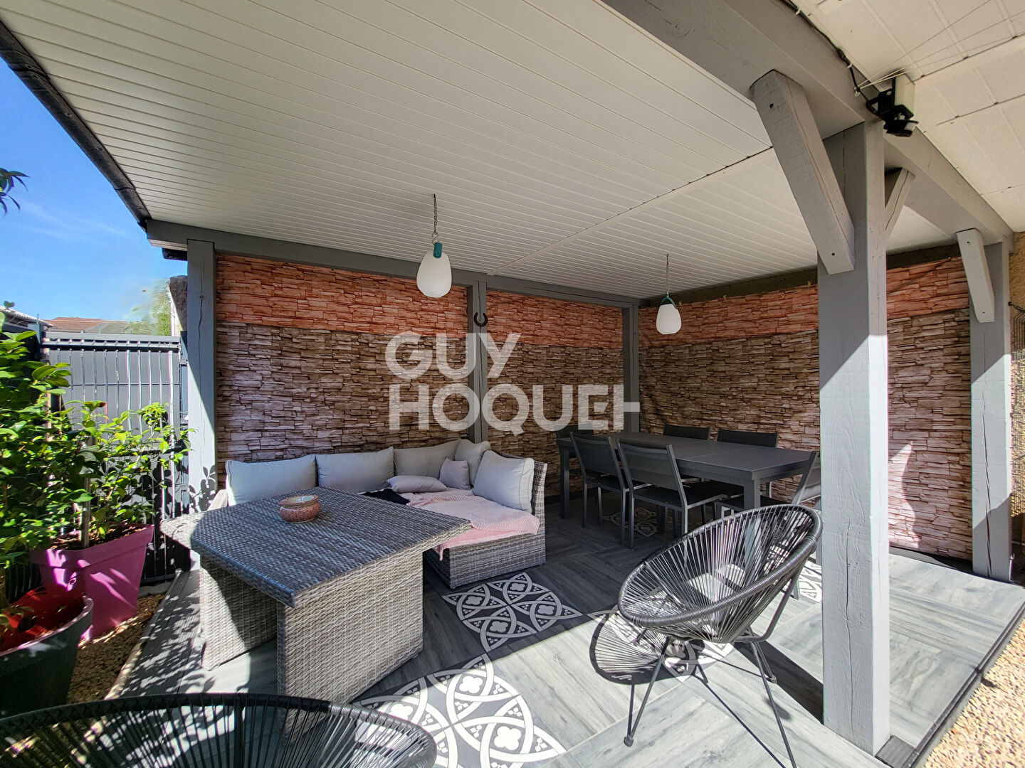 Maison clé en main de 178 m², avec extérieur, balcon, terrasse et garage