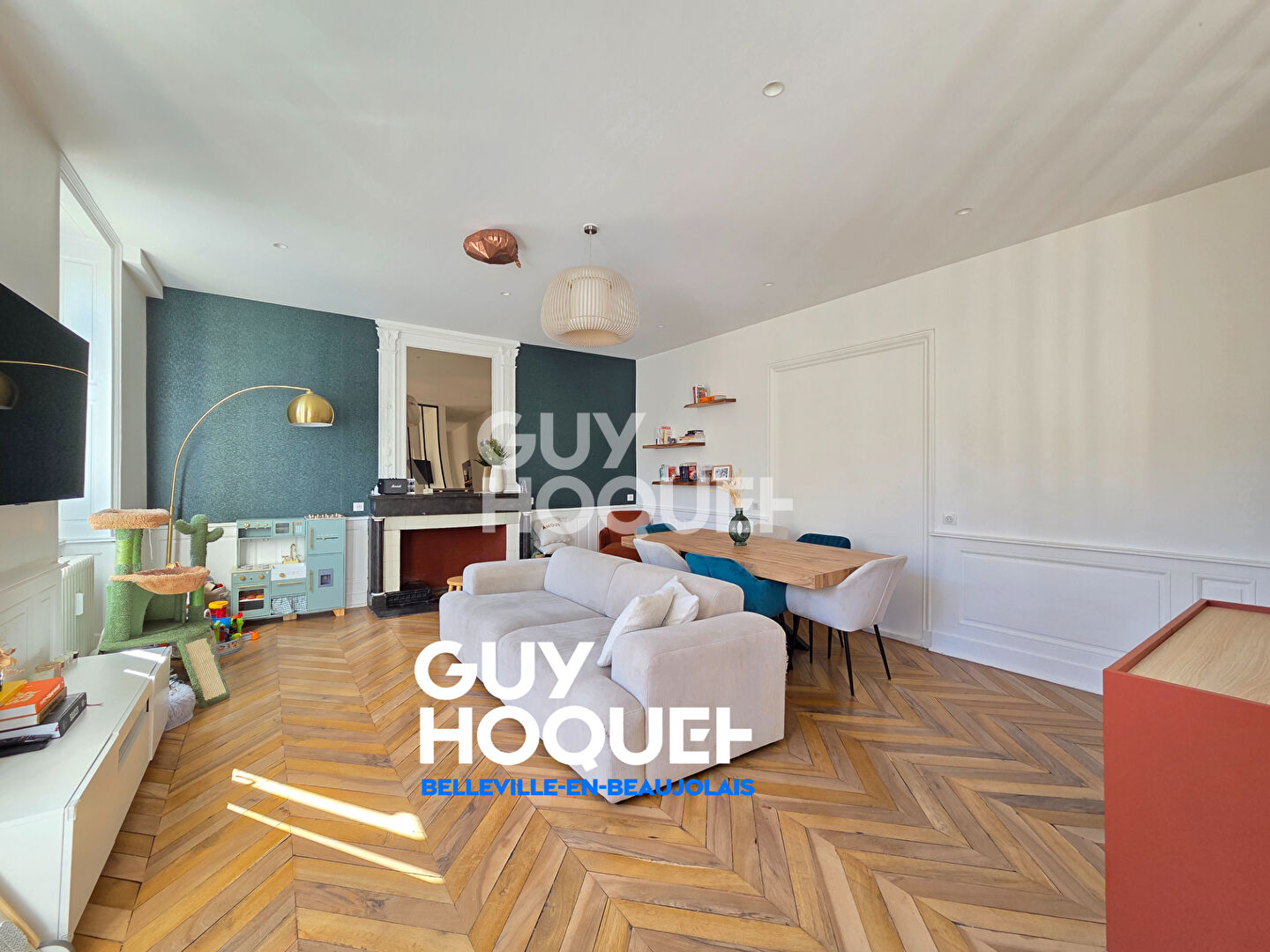 Appartement de caractère, 4 pièces, avec garage, au coeur de Belleville en Beaujolais,