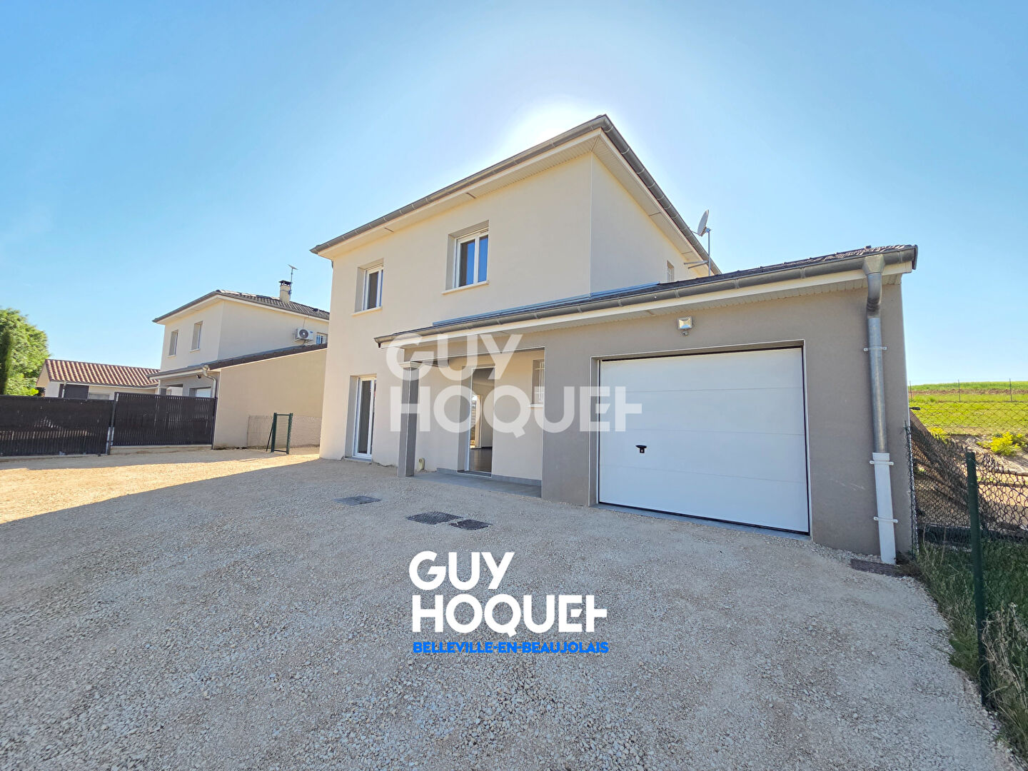 Maison récente 6 pièces à vendre à Illiat - 290 000 