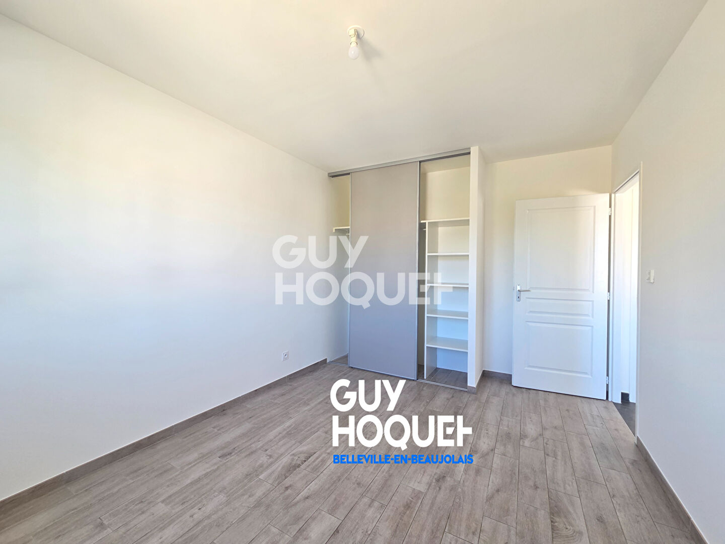 Maison récente 6 pièces à vendre à Illiat - 290 000 