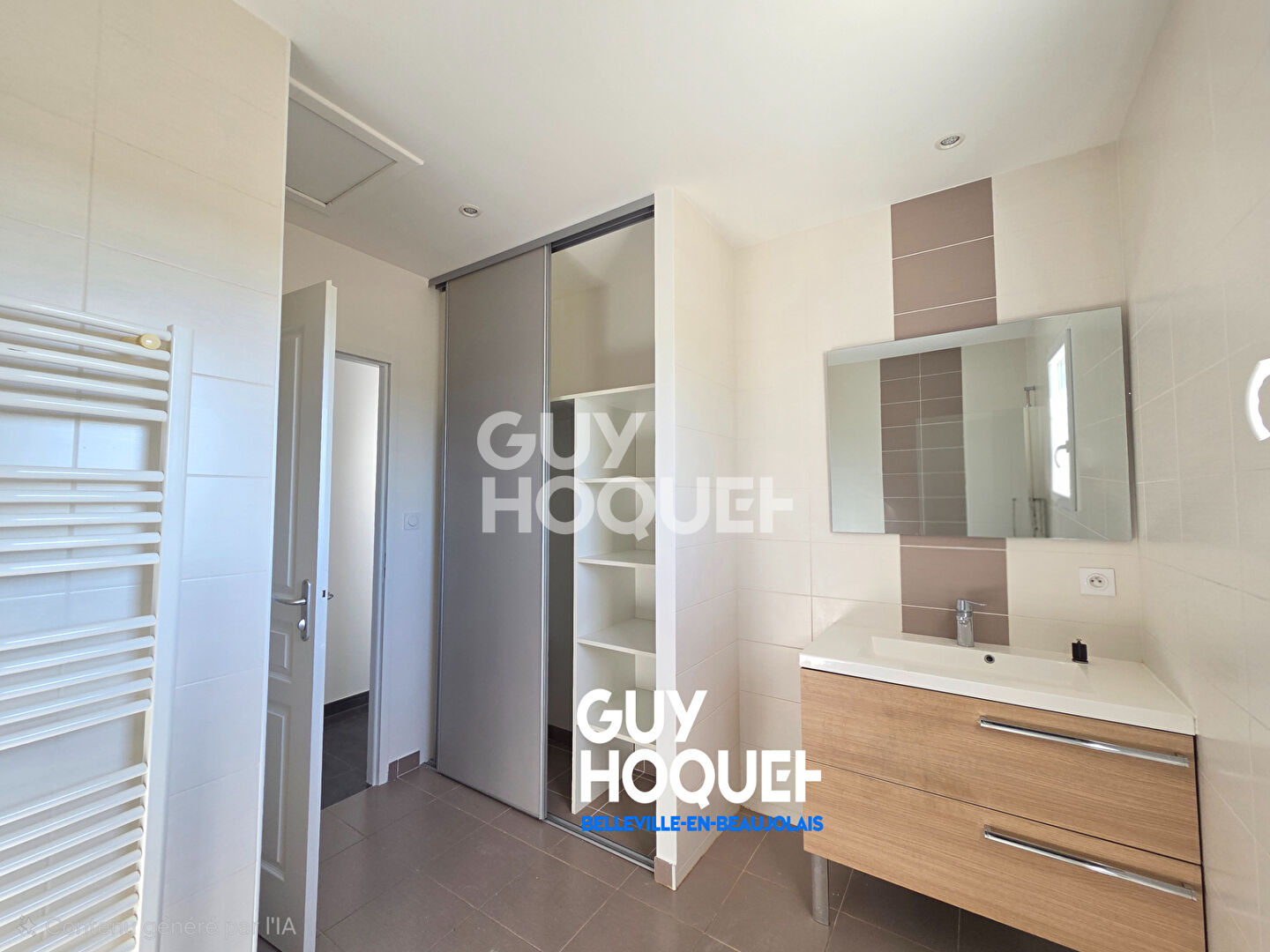 Maison récente 6 pièces à vendre à Illiat - 290 000 