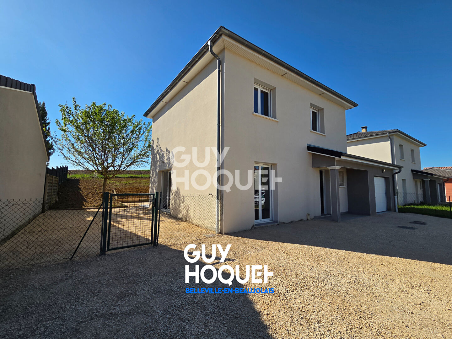 Maison récente 6 pièces à vendre à Illiat - 290 000 