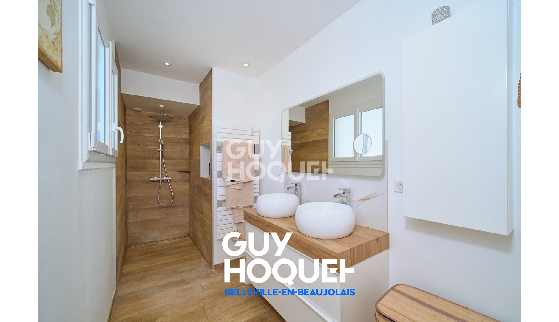 Maison spacieuse à vendre à Saint-Étienne-des-Oullières - Réf 710