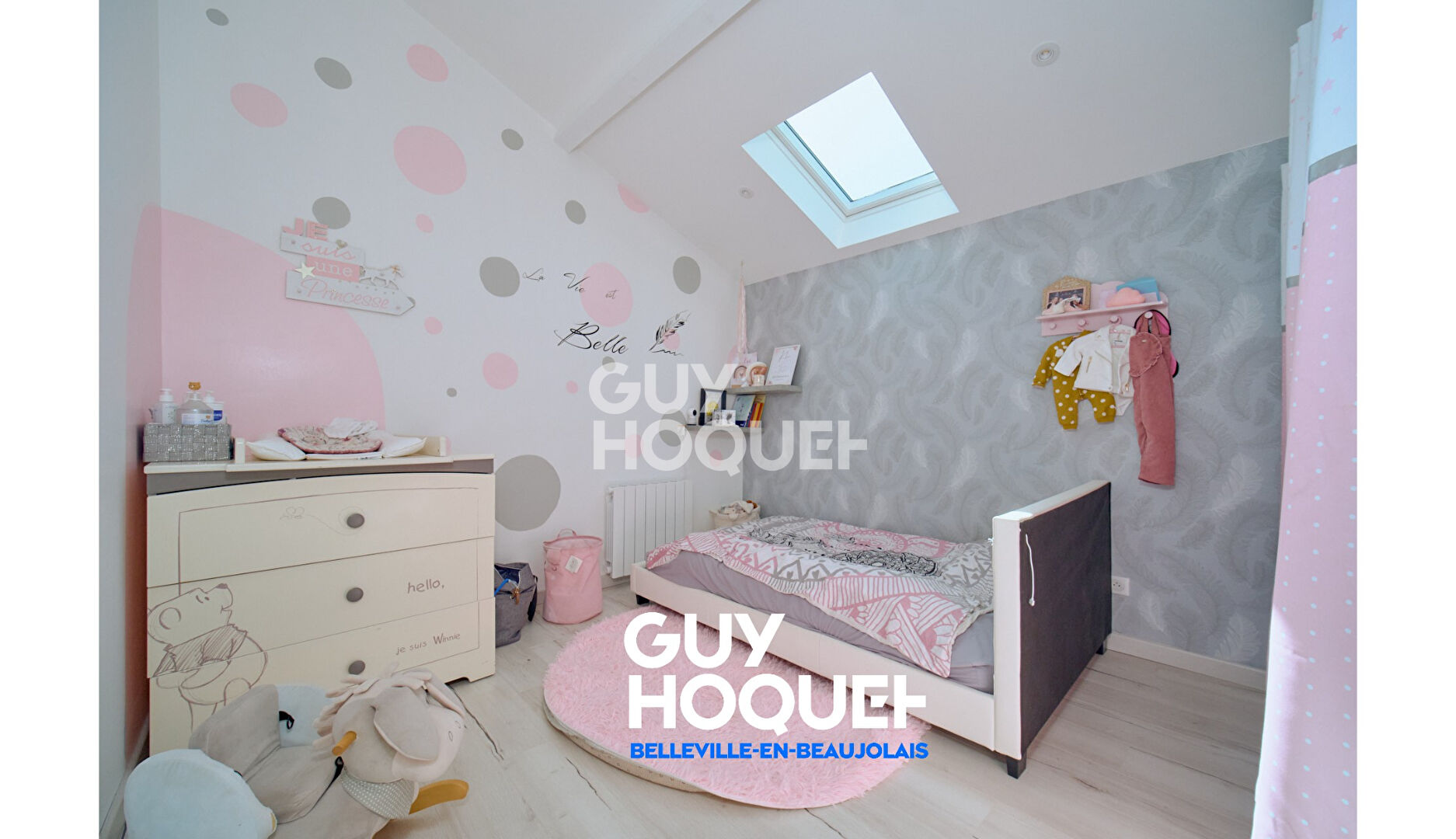 Maison spacieuse à vendre à Saint-Étienne-des-Oullières - Réf 710