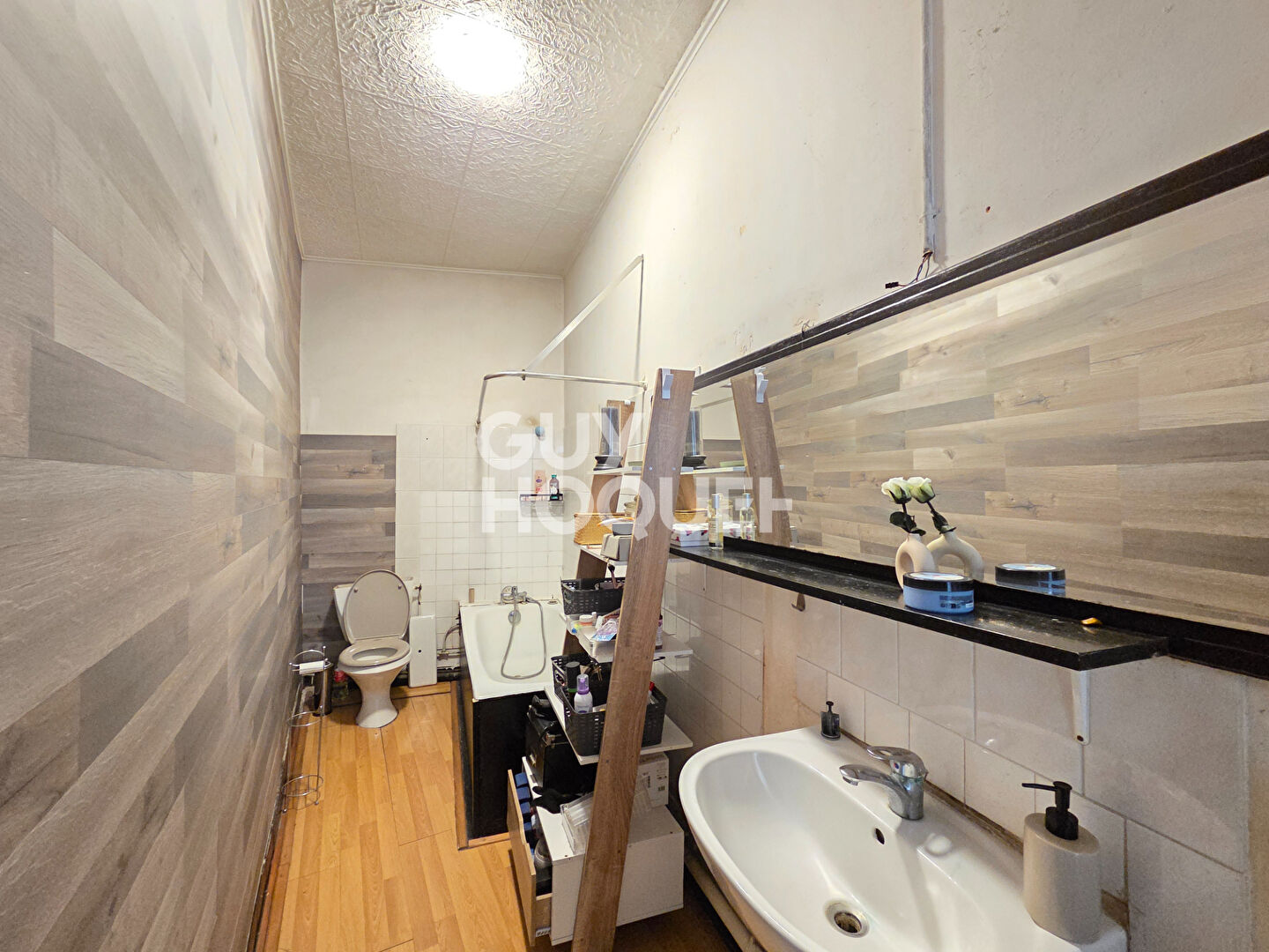 Immeuble à vendre + fond de commerce à Montmerle-sur-Saône (01090)