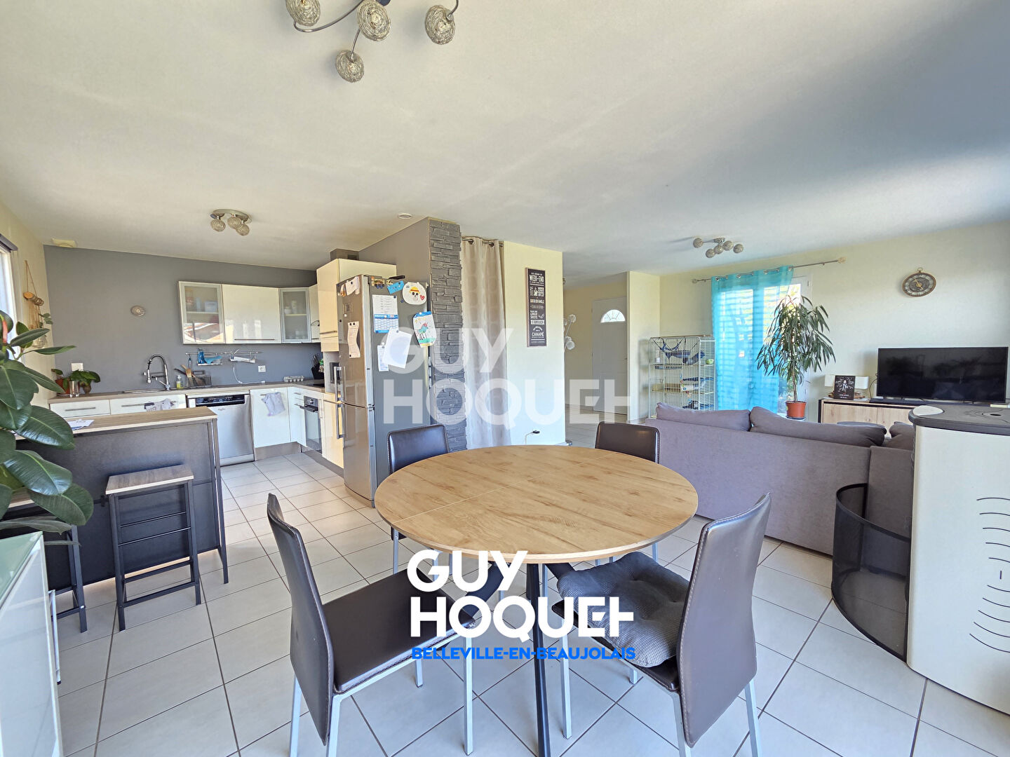 Maison récente 6 pièces à vendre à Corcelles-en-Beaujolais - Calme et Confort