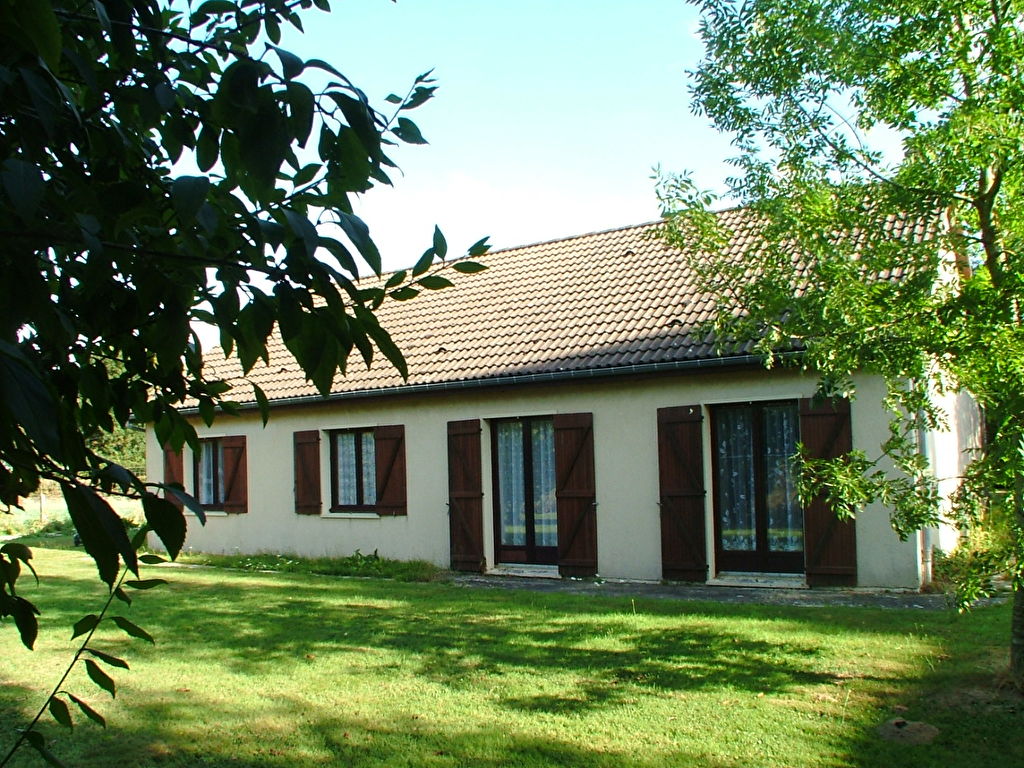 8 kms de Bernay vers St Aubin le Vertueux