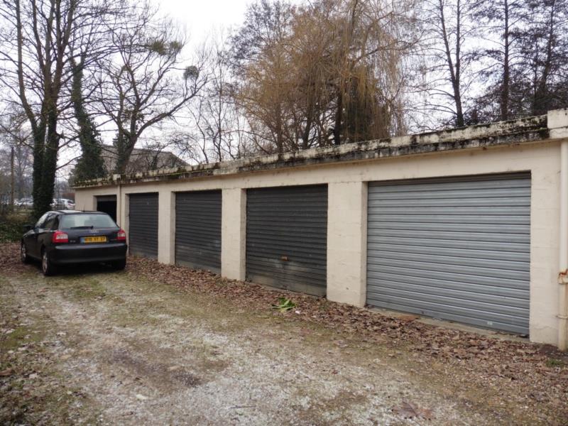 Bernay, Garage