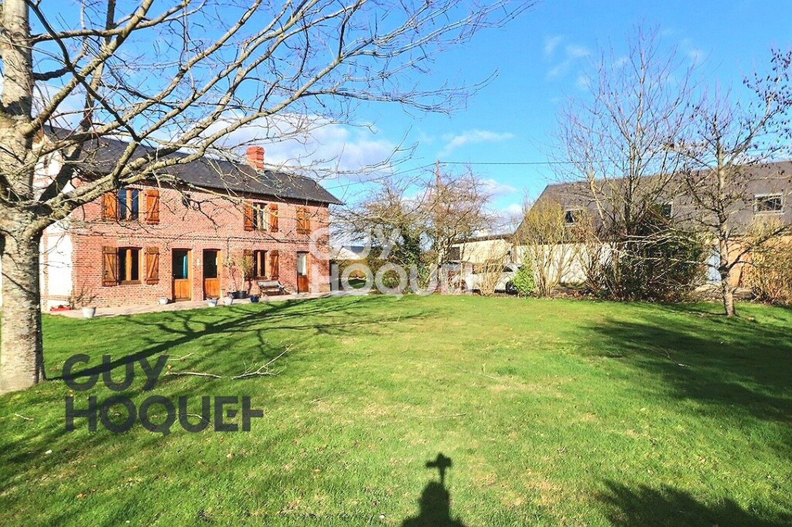 Menneval, situation idéale proche de tout  5 minutes du centre ville