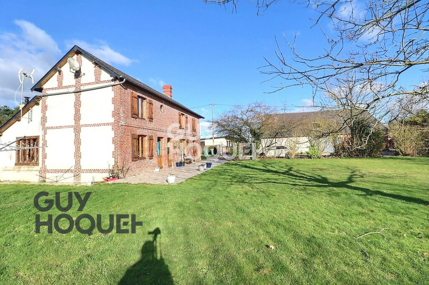 Menneval, situation idéale proche de tout  5 minutes du centre ville