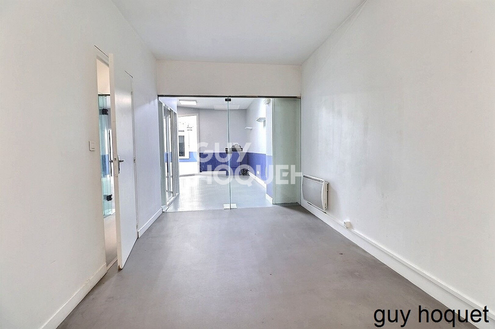Local commercial Bernay