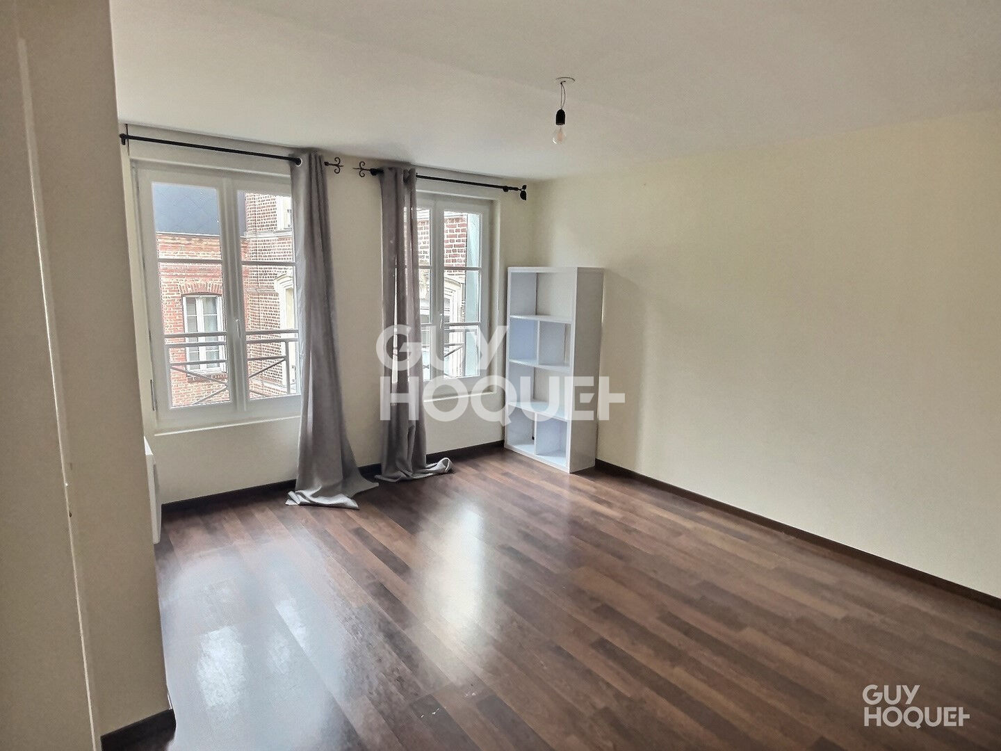 Bernay, 2 minutes de la gare à pied