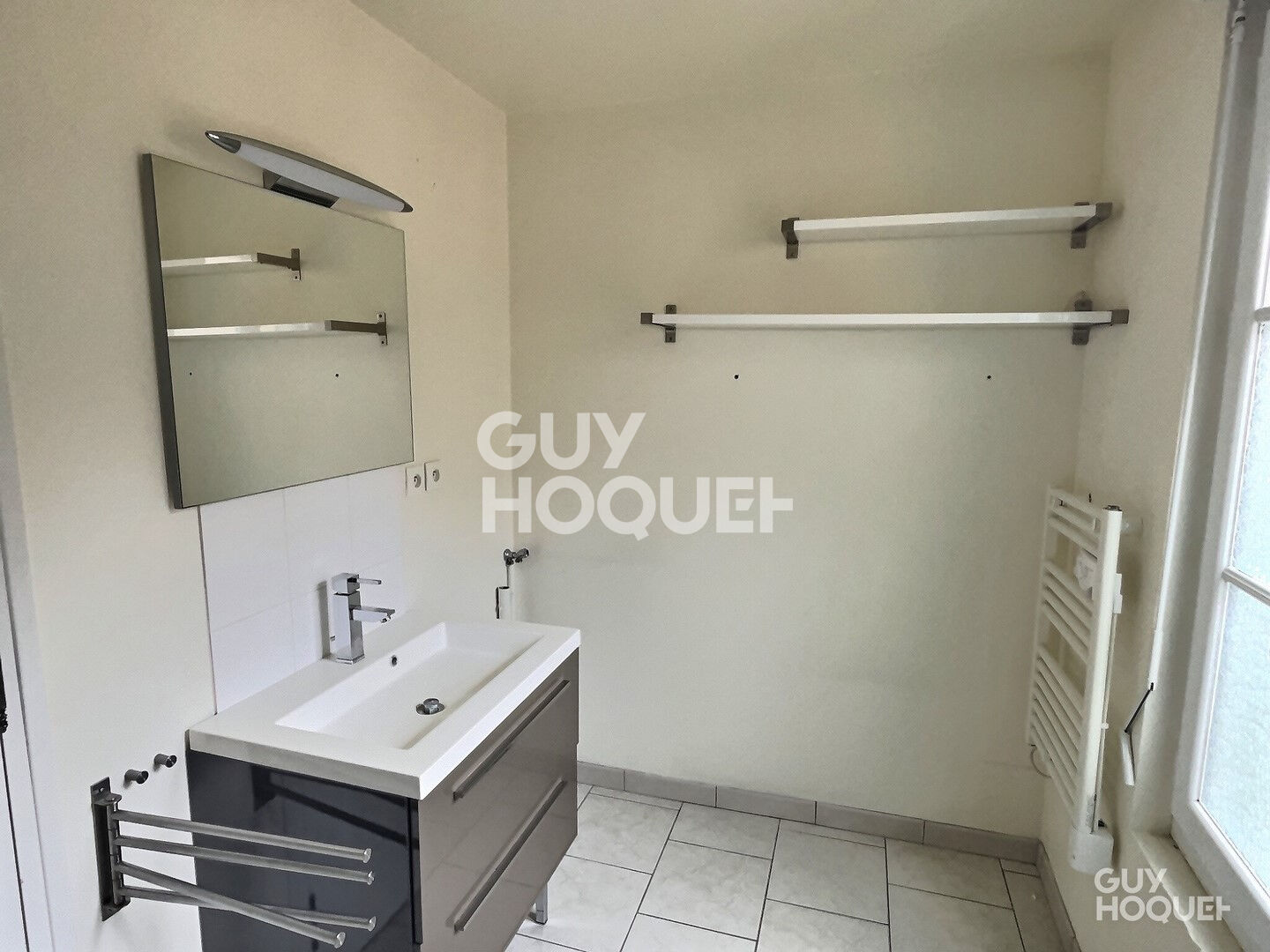 Bernay, 2 minutes de la gare à pied