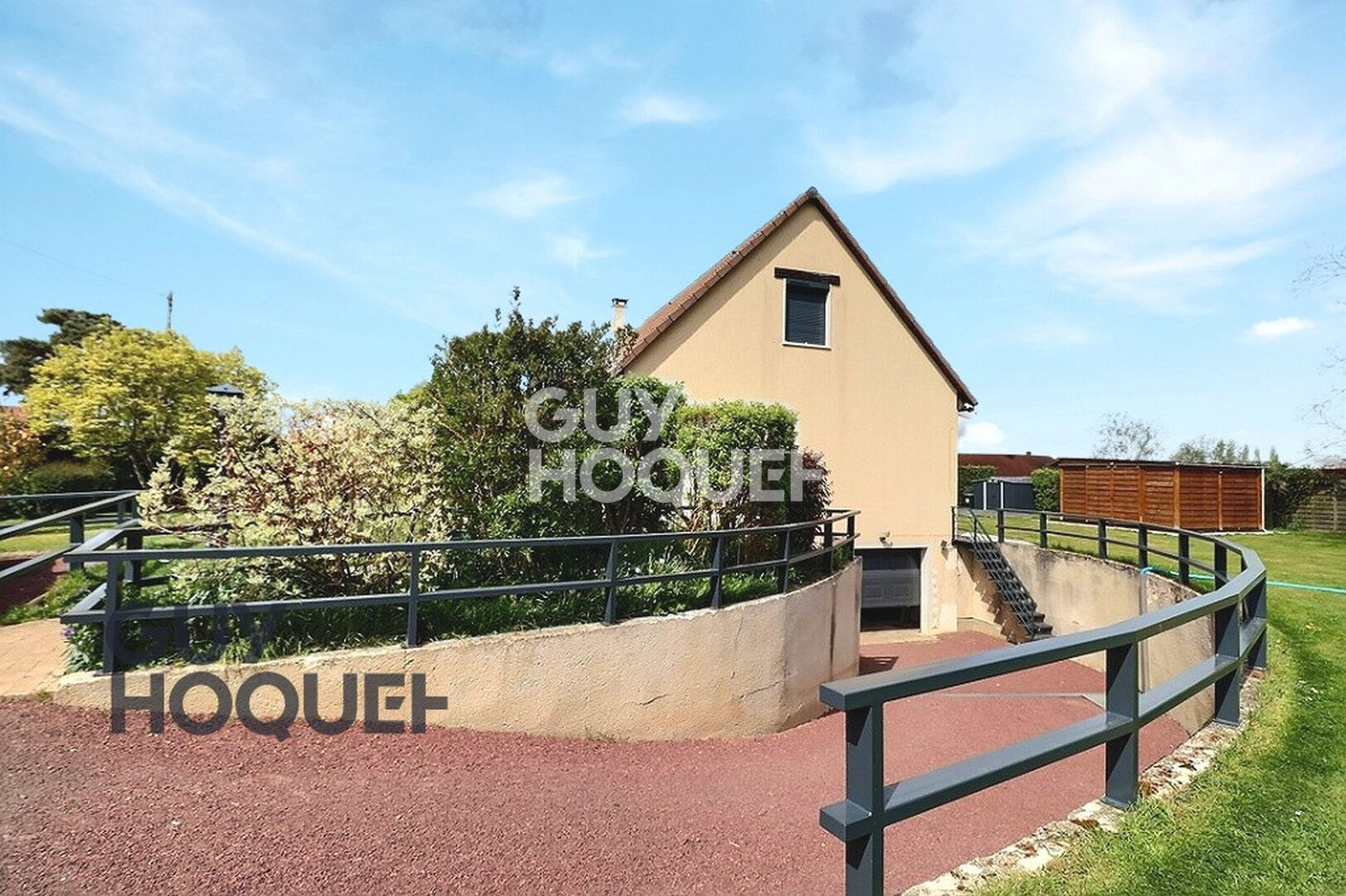 7km de Bernay, dans un petit hameau