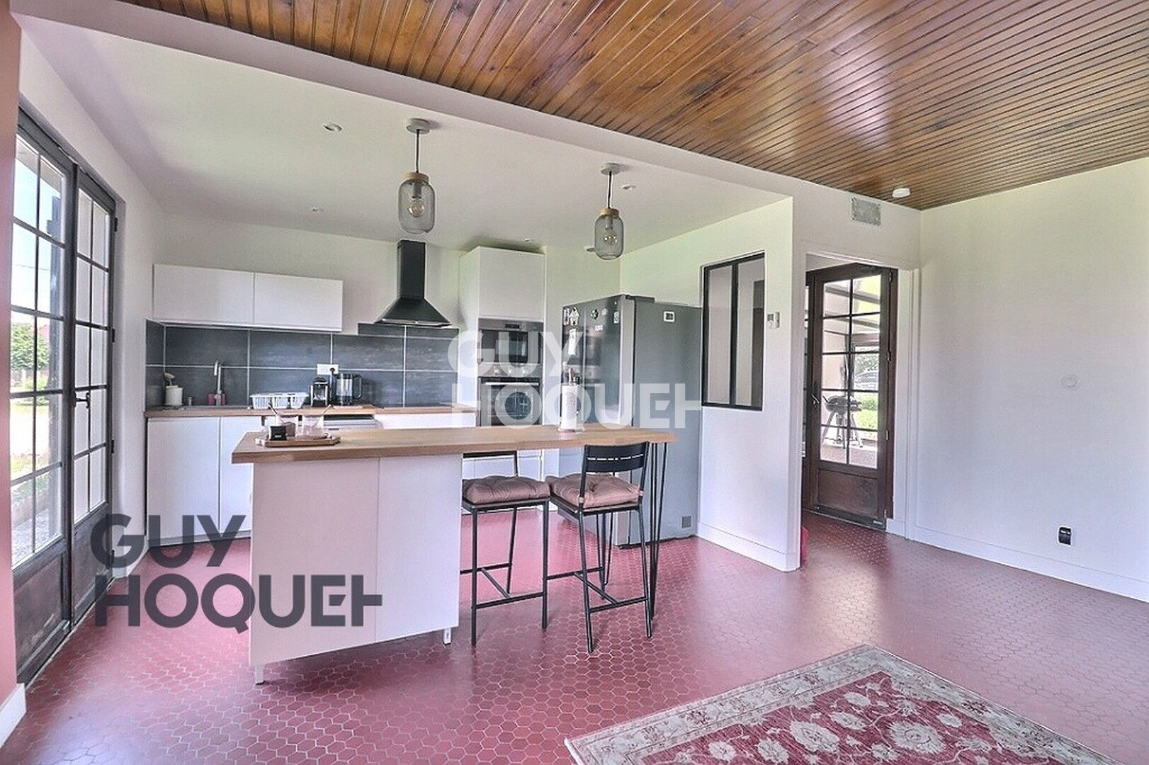 5 km de Bernay, dans un petit hameau