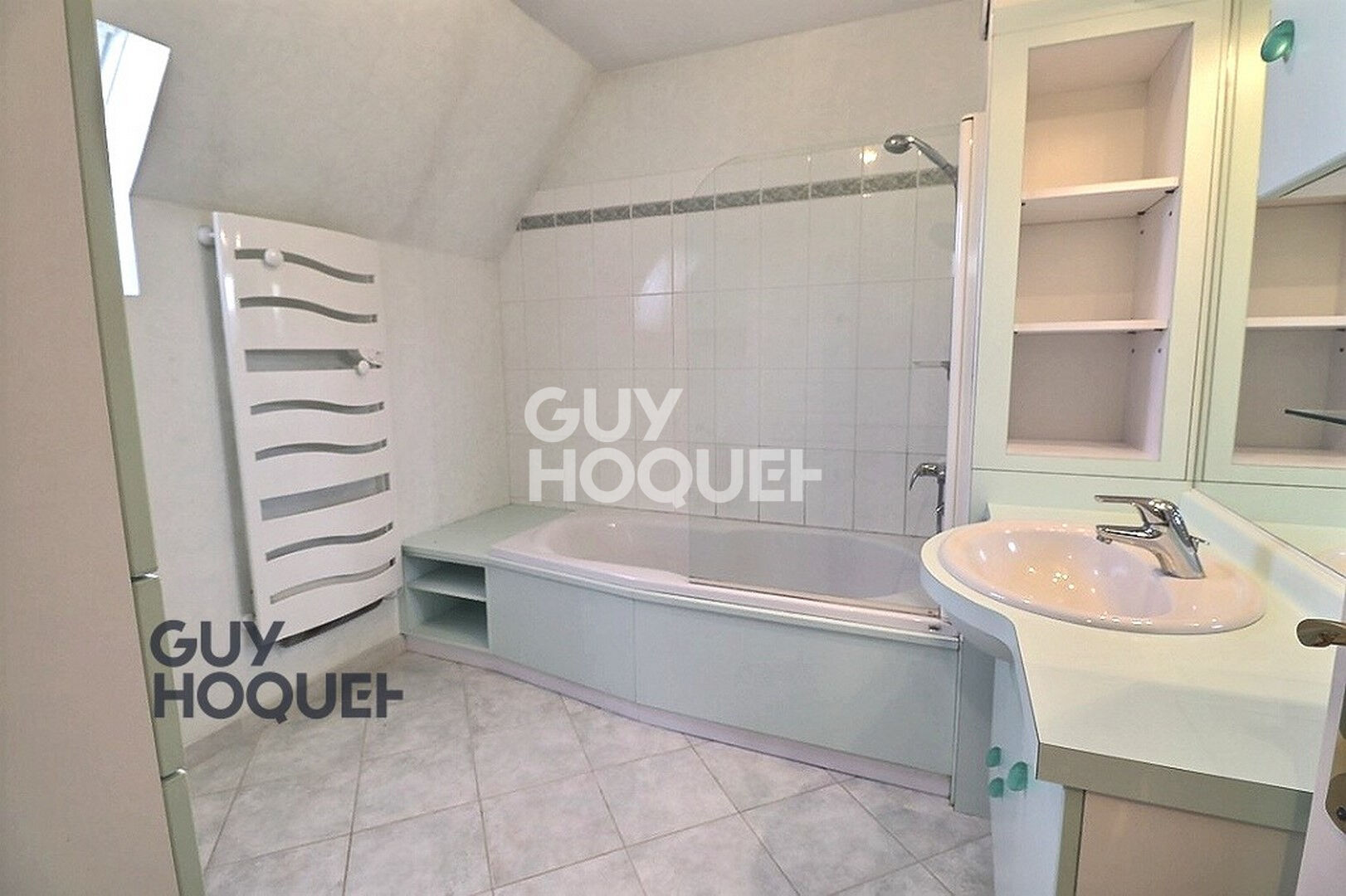 Bernay dans quartier résidentiel au calme