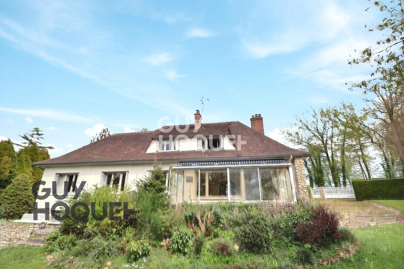 Maison de157m2 à 1.3km de la gare de Bernay
