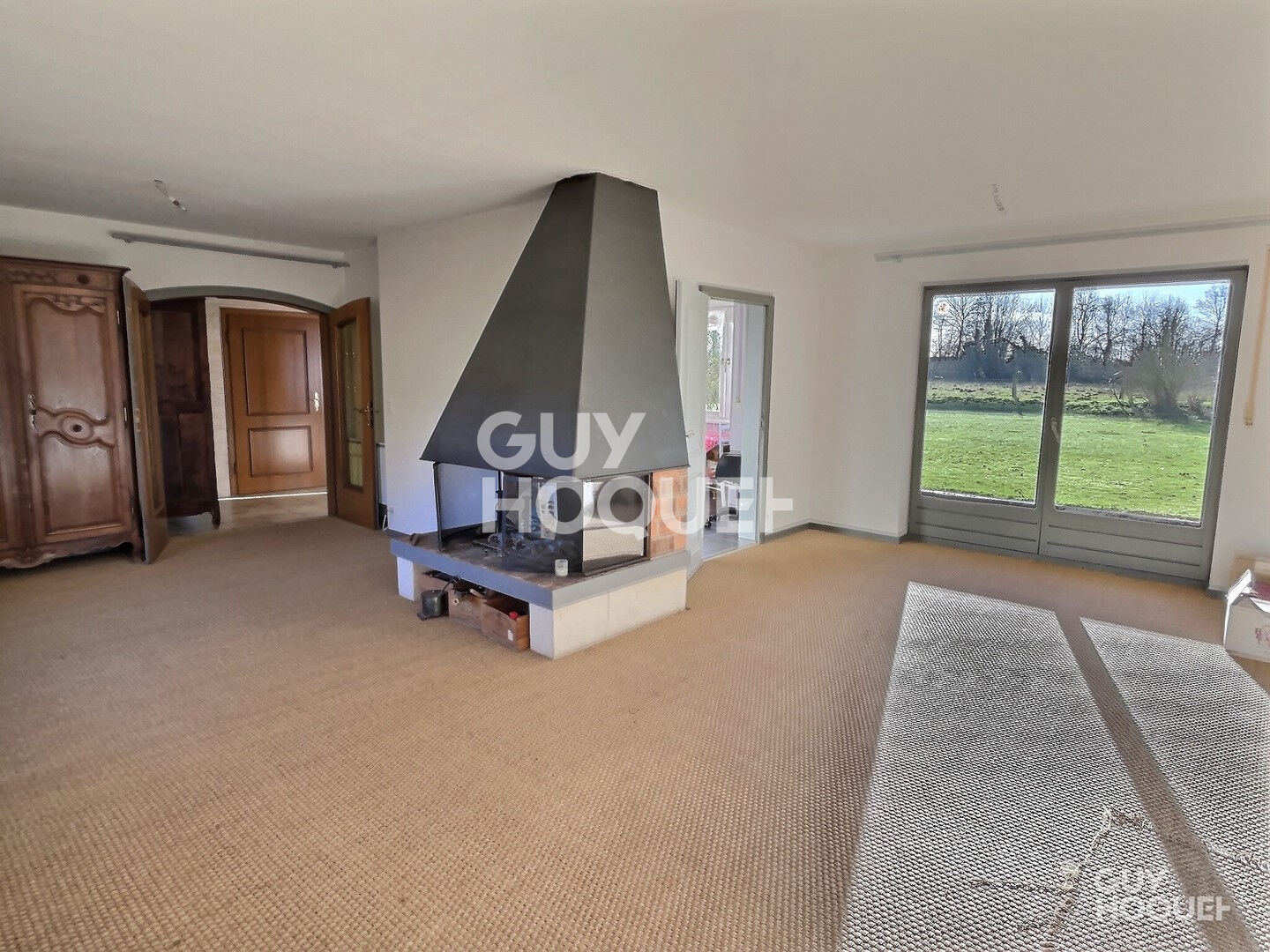 2 km de la gare de Bernay