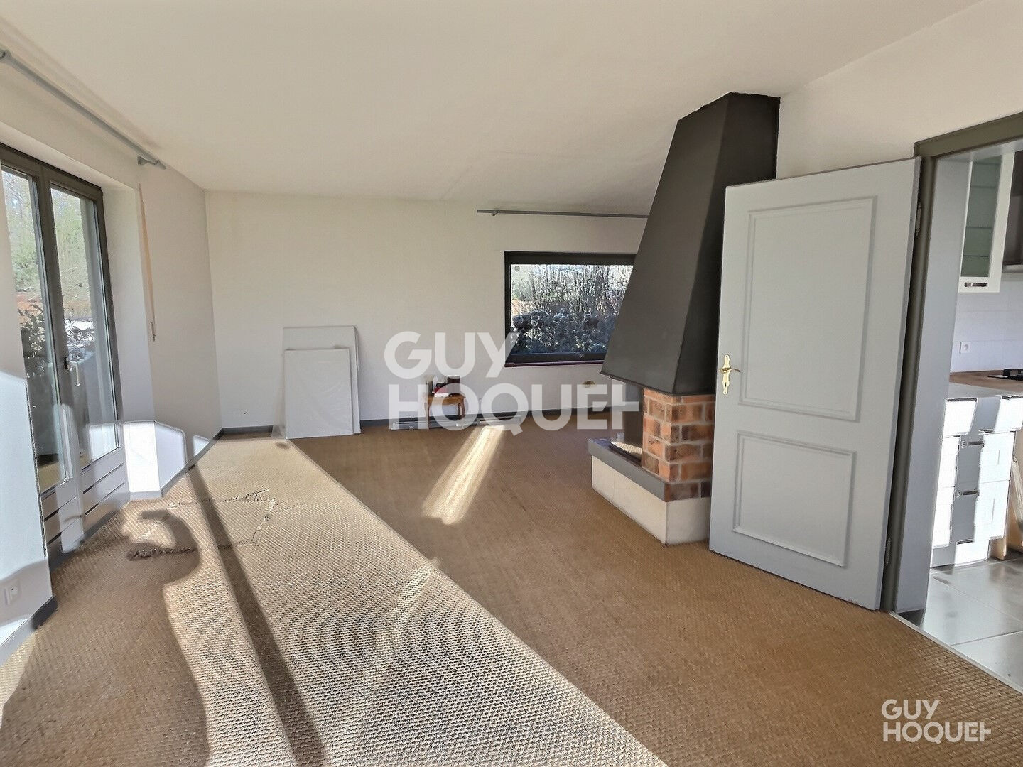 2 km de la gare de Bernay