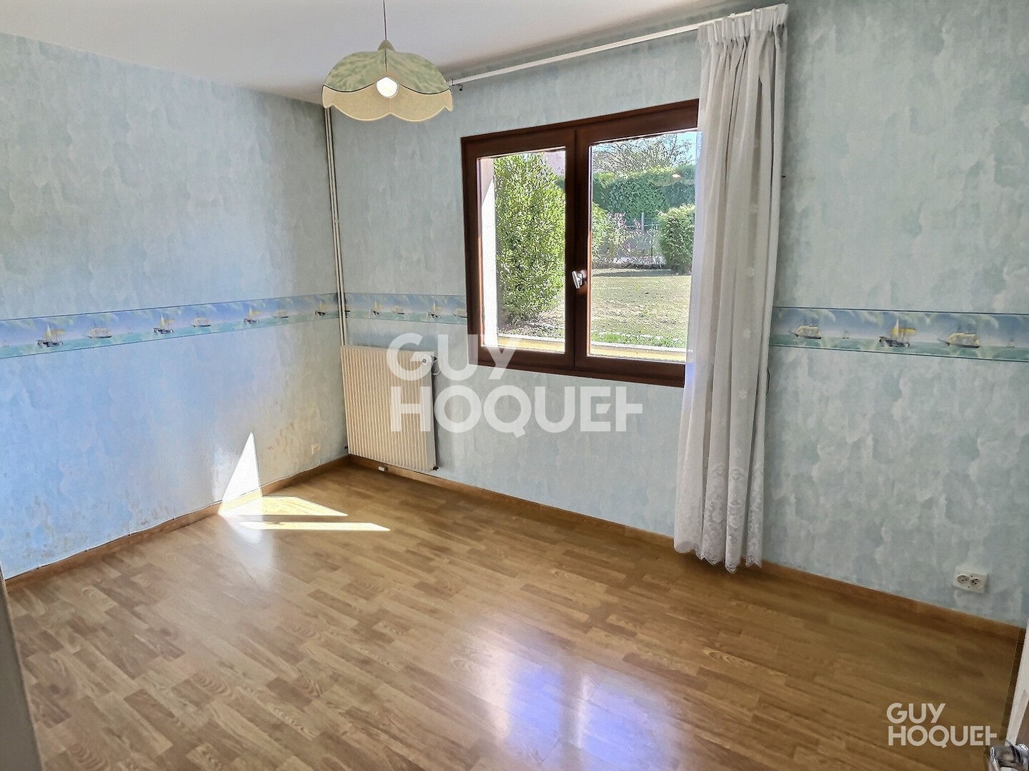 A quelques minutes de Bernay en voiture