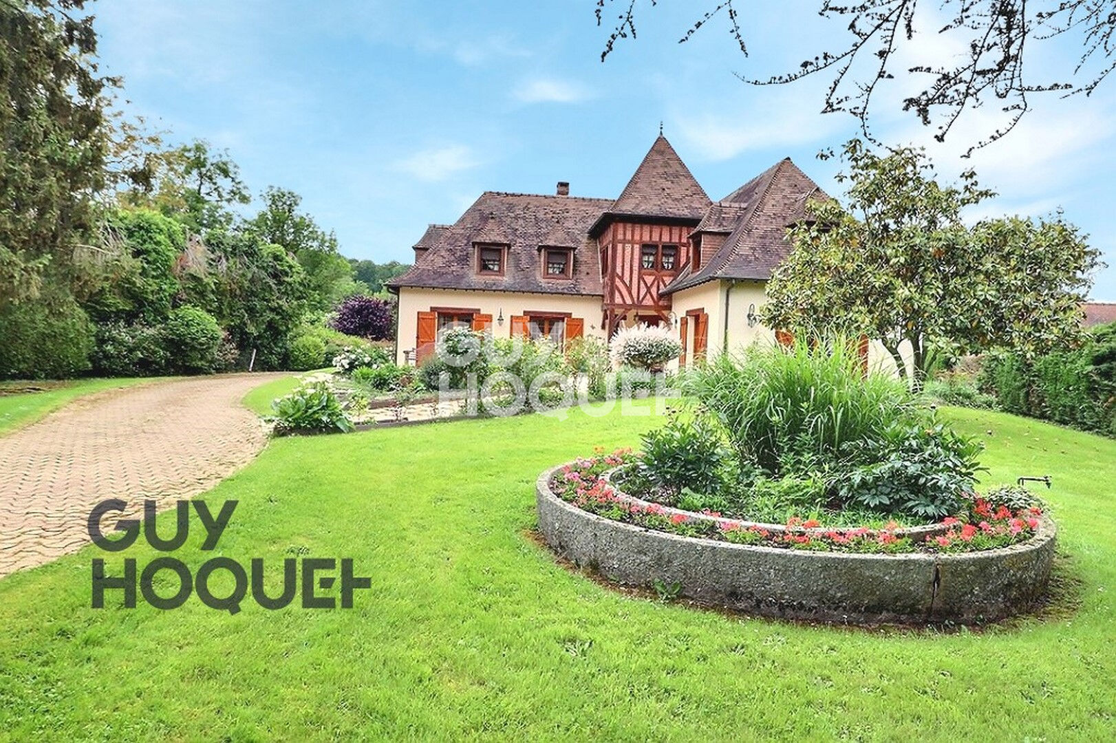 Propriété de 197 m² en bordure de rivière