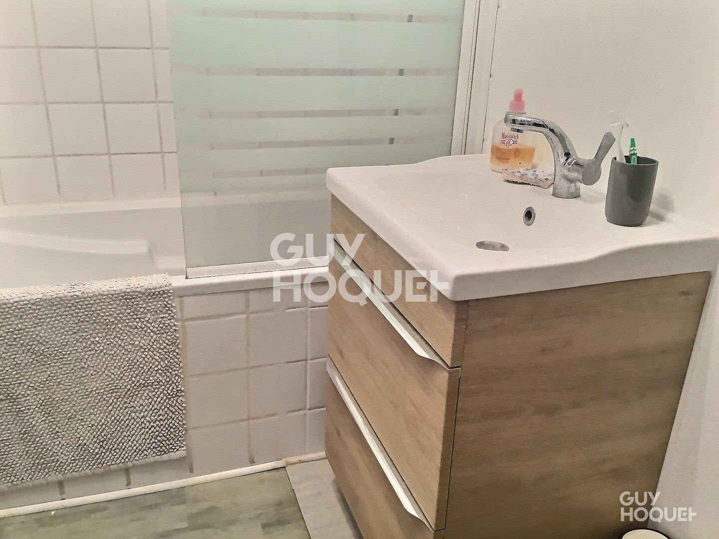 Bernay proche du centre commercial et gare SNCF