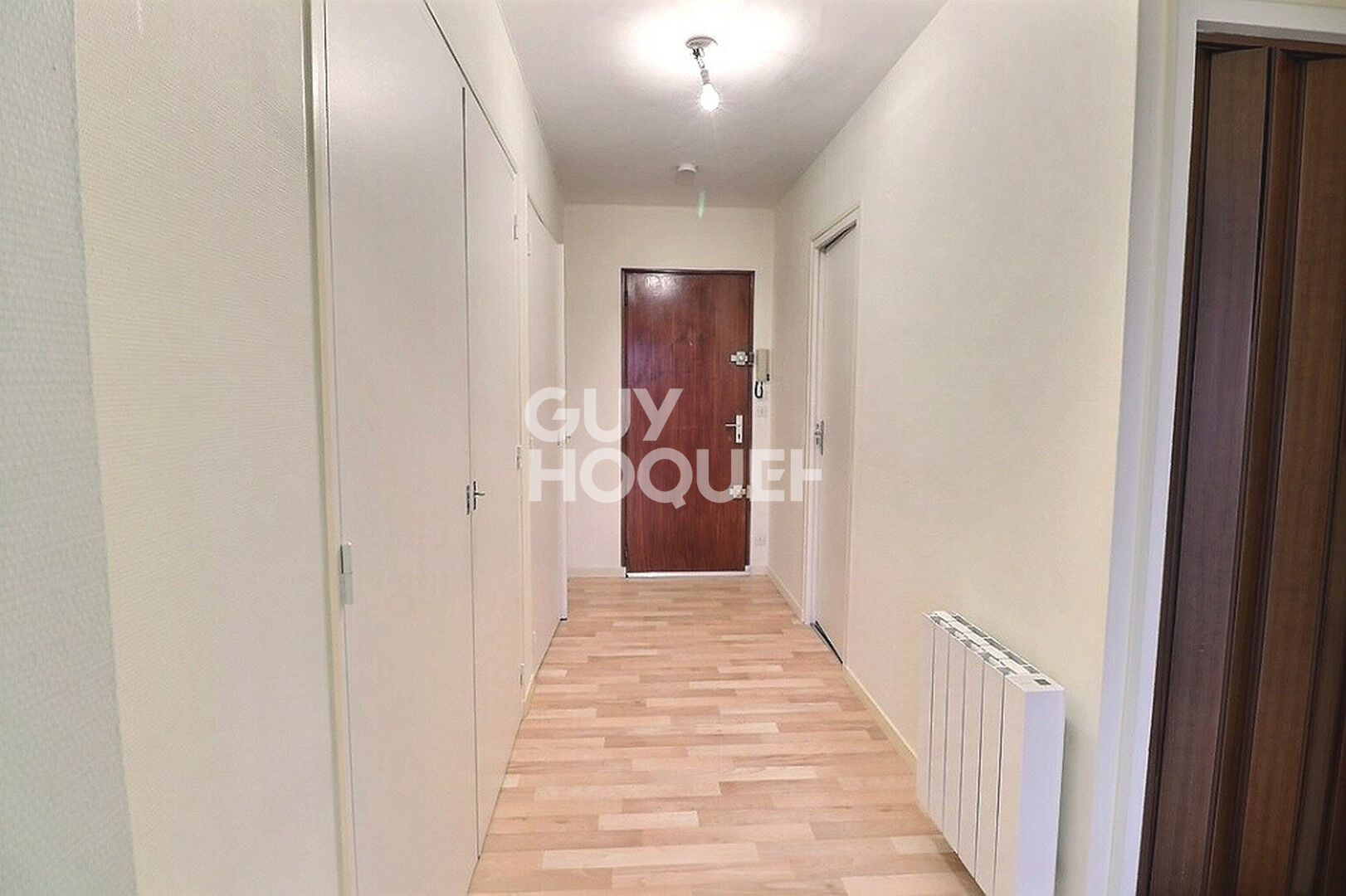 Bernay,  en résidence avec ascenseur à proximité du centre ville et bus,