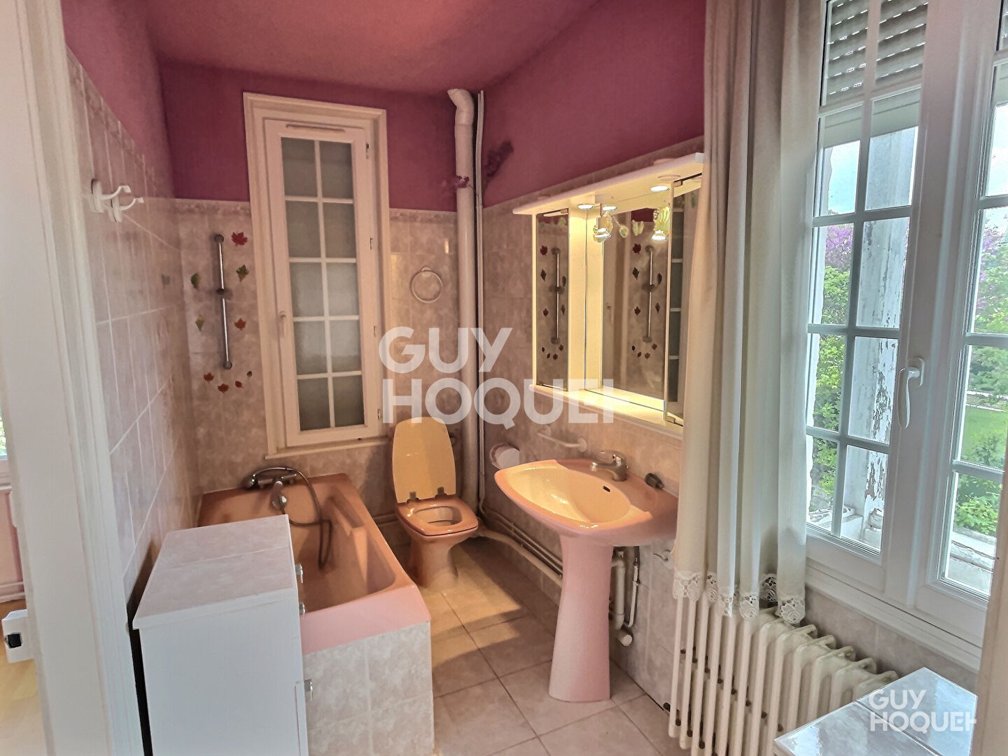 Bernay, proche de toutes commodités