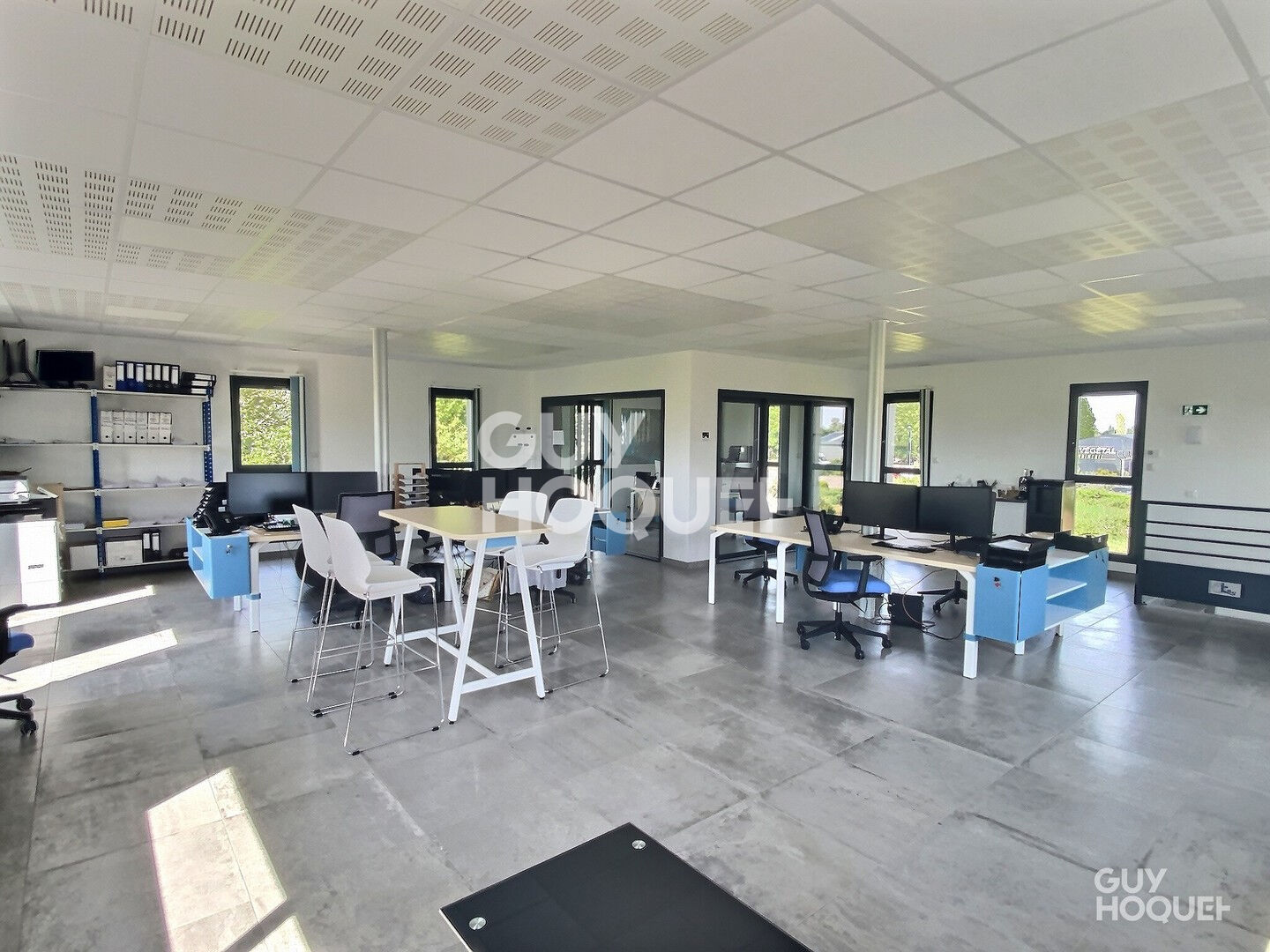 Construction récente à usage de bureaux