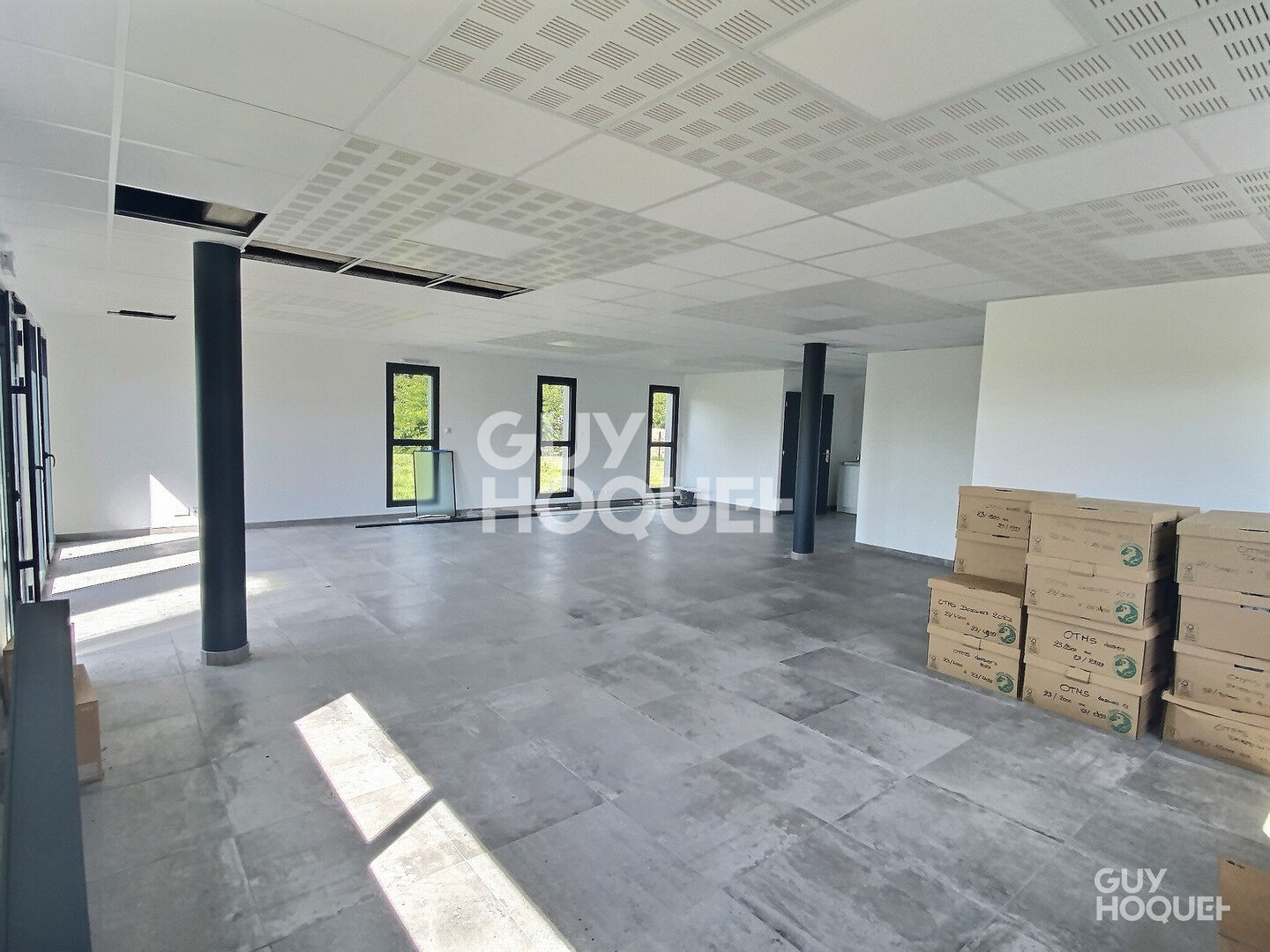 Construction récente à usage de bureaux