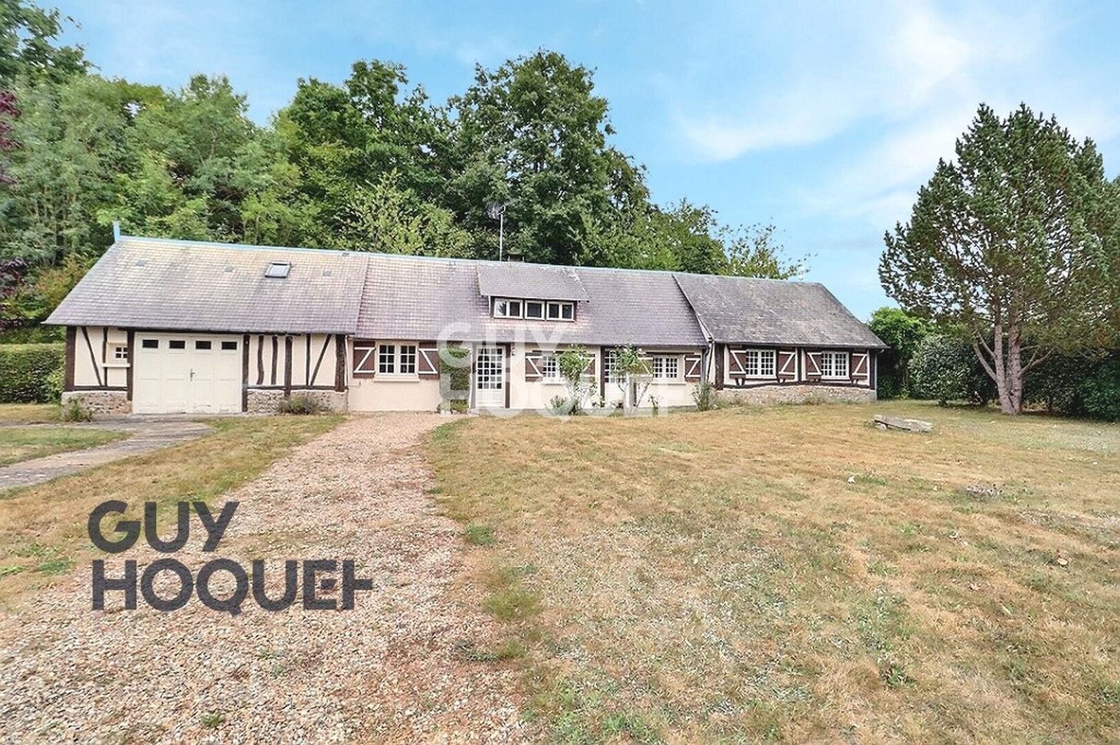 Proximité immédiate d'un village