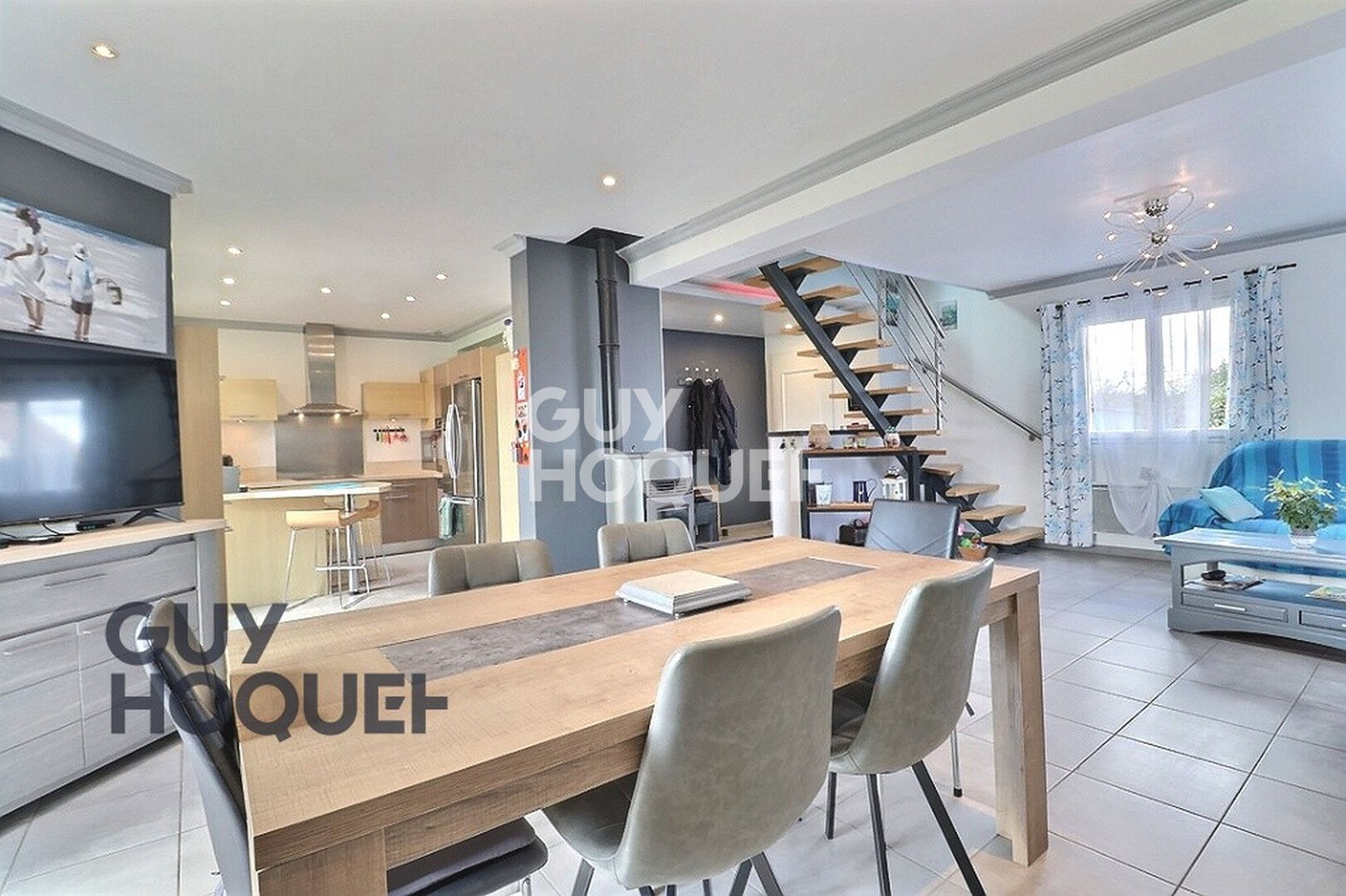 Maison récente à BERNAY