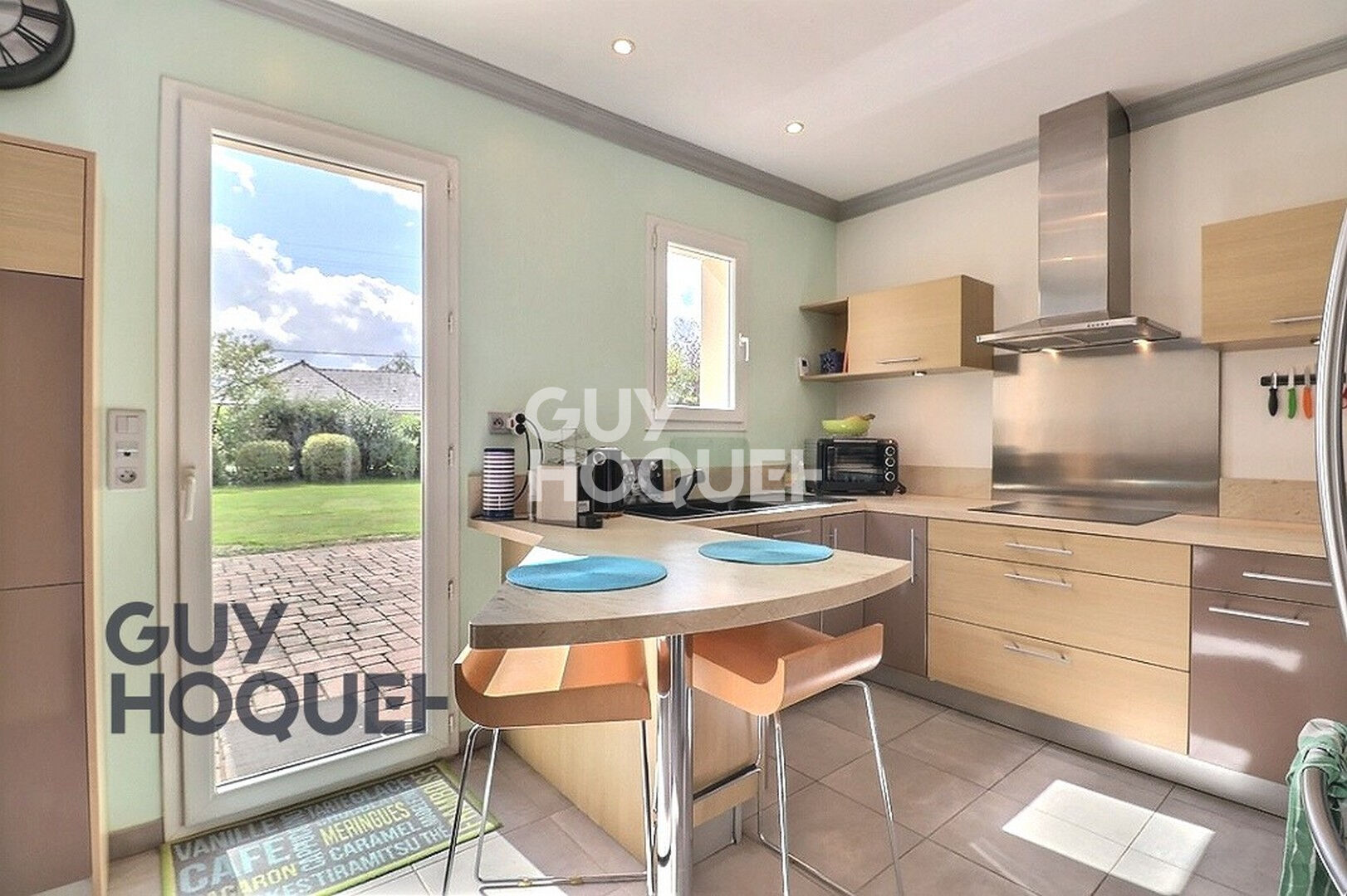 Maison récente à BERNAY