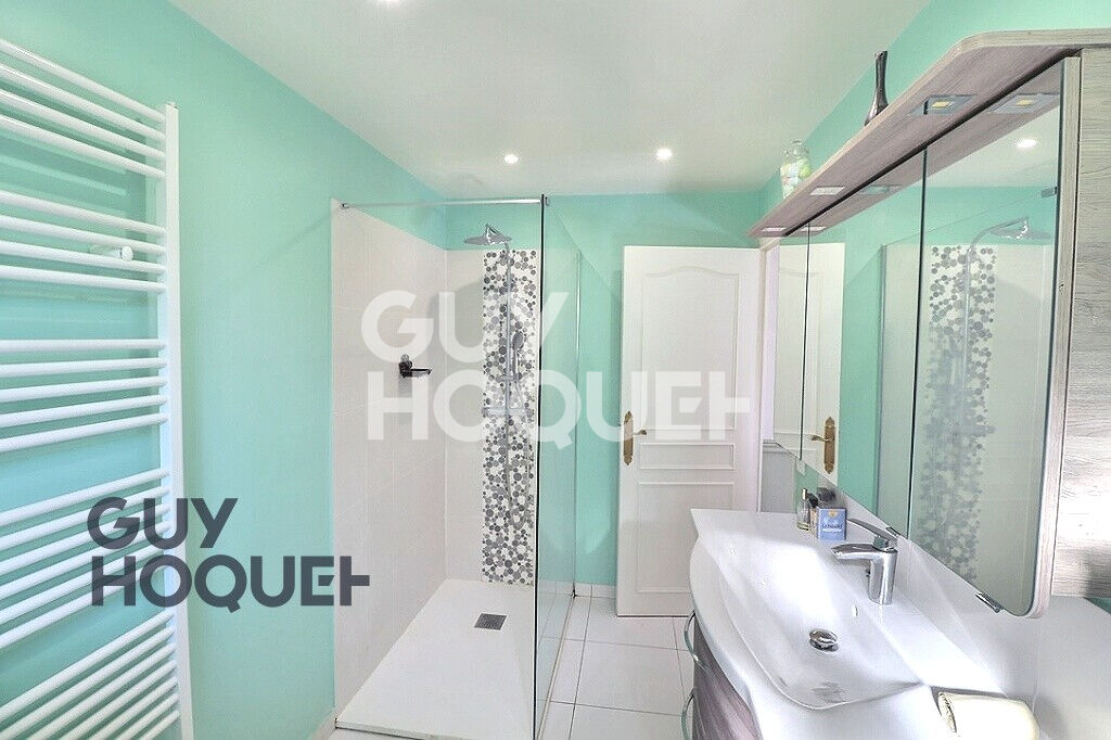 Dans le triangle BERNAY//BEAUMONT-LE-ROGER//LE NEUBOURG