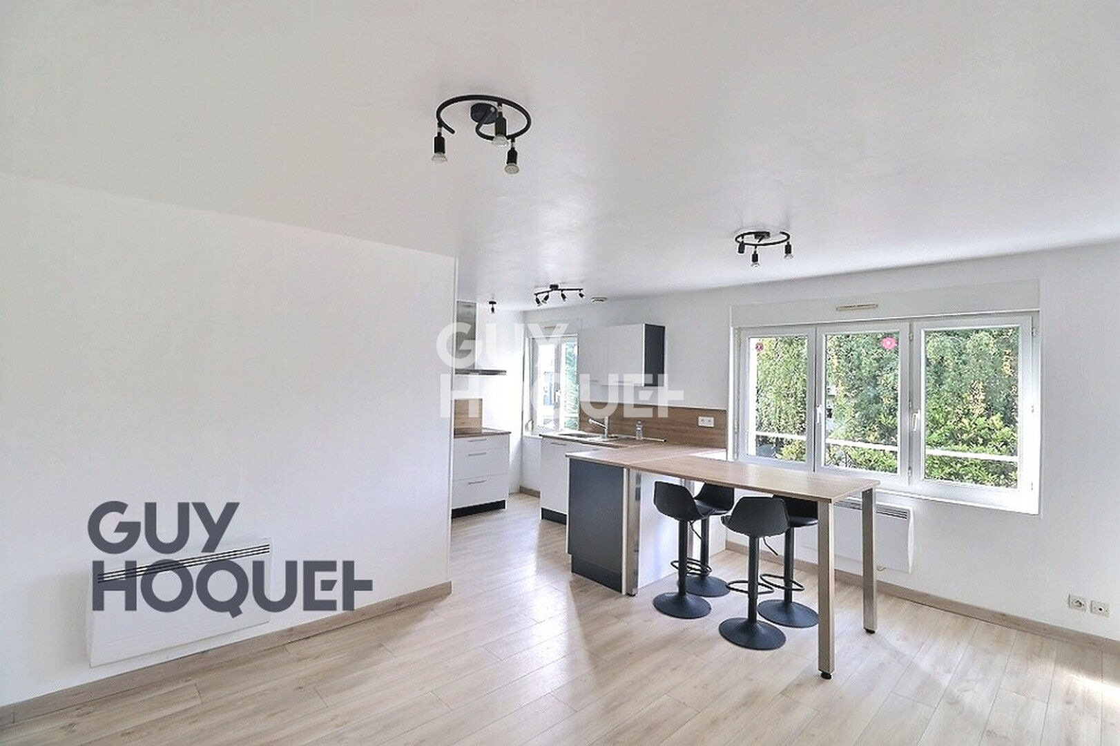 A proximité de la gare et du centre