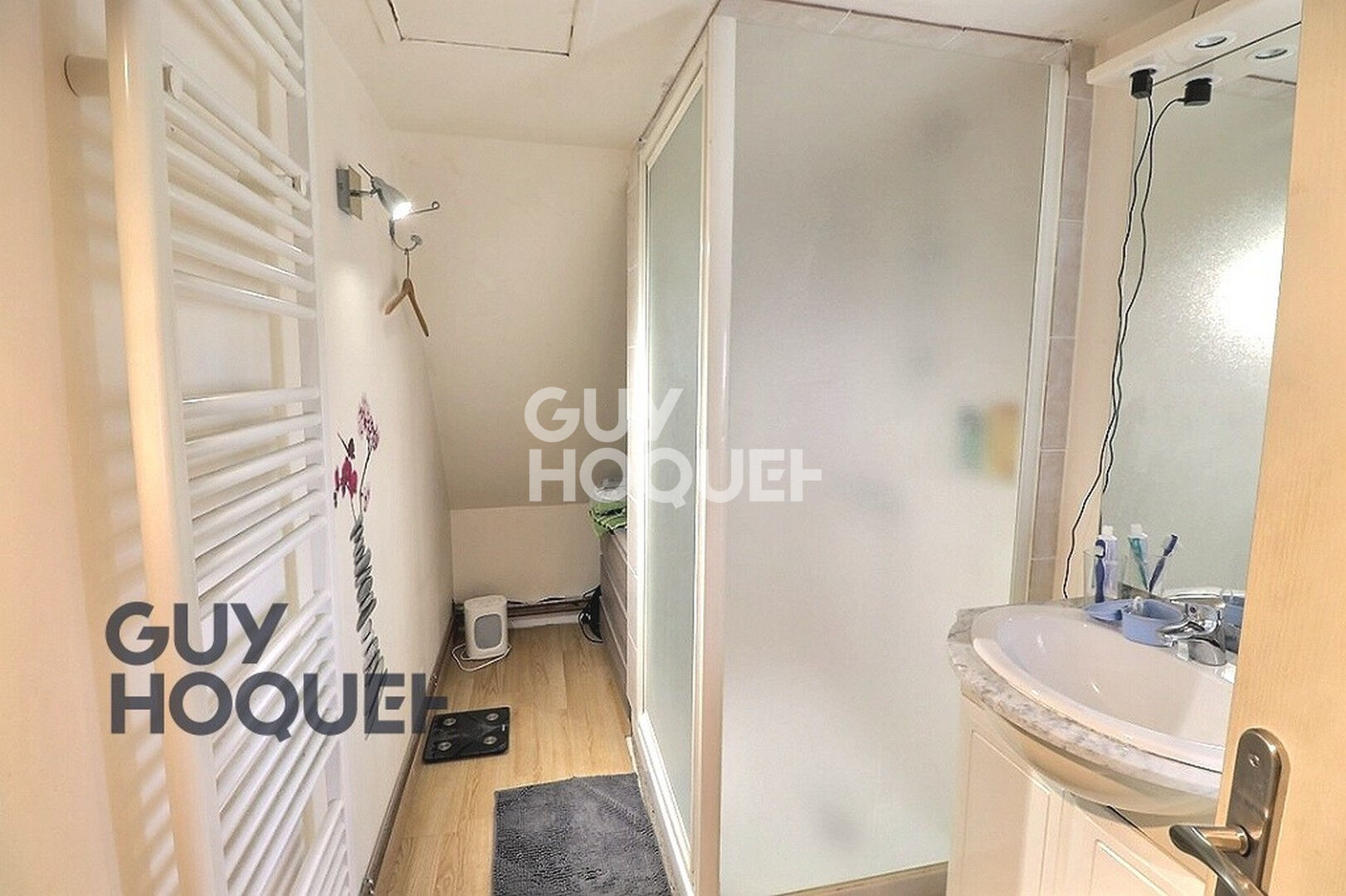 Maison familiale à la campagne à seulement 15minutes de Bernay.