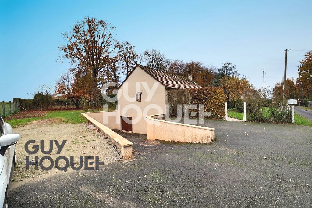 Maison de plain-pied avec grand terrain