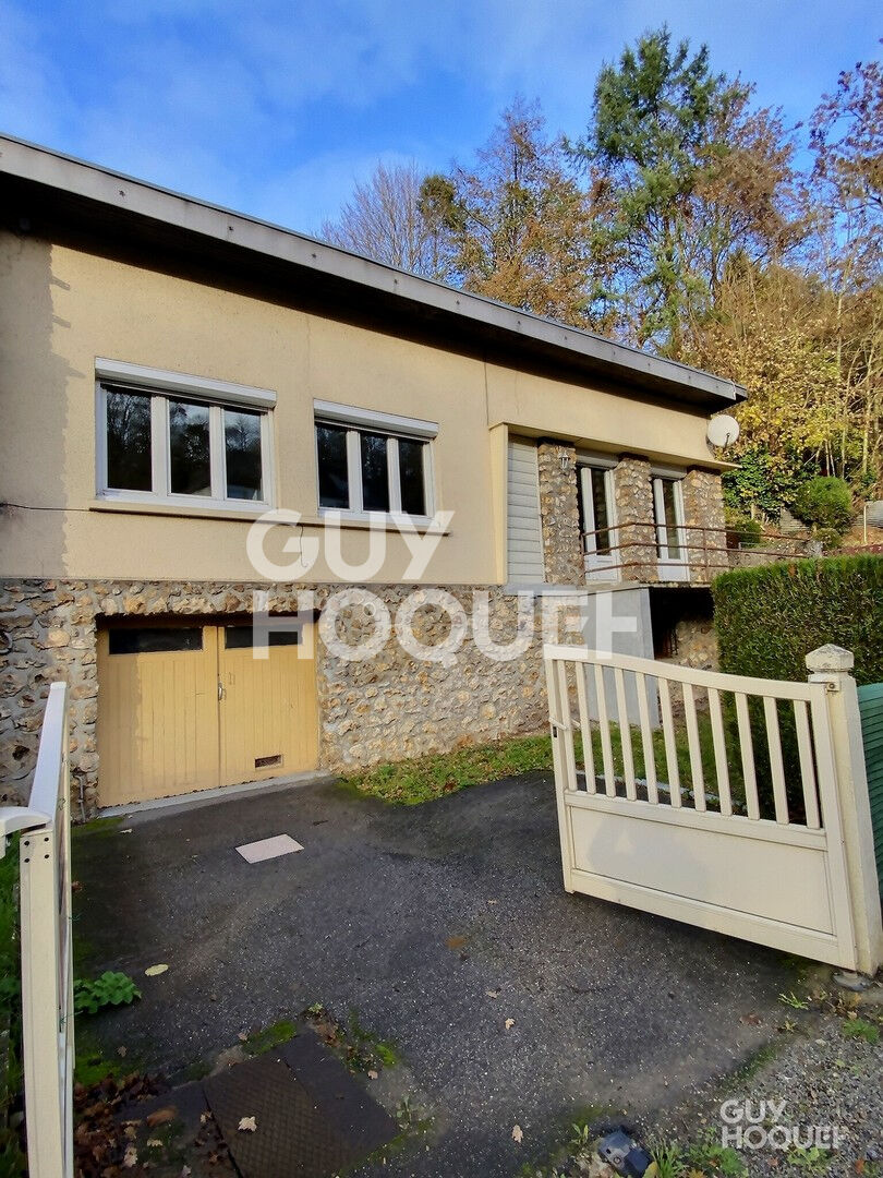 Beaumont le Roger, écoles, commerces et services accessibles à pied